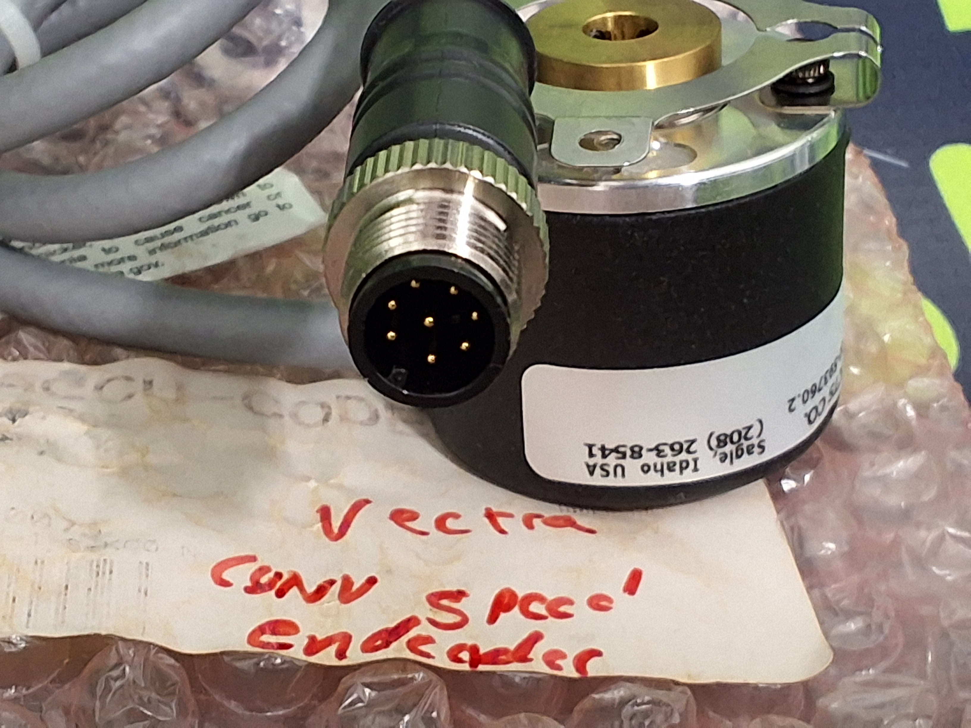 ACCU-CODER 755A-01-S-2000-R-HV-1-S-K00-N ROTARY SHAFT ENCODER - BRAND NEW