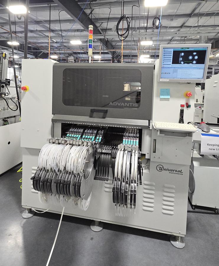 Used UIC Advantis AC-30 Lightning Pick and Place Machine