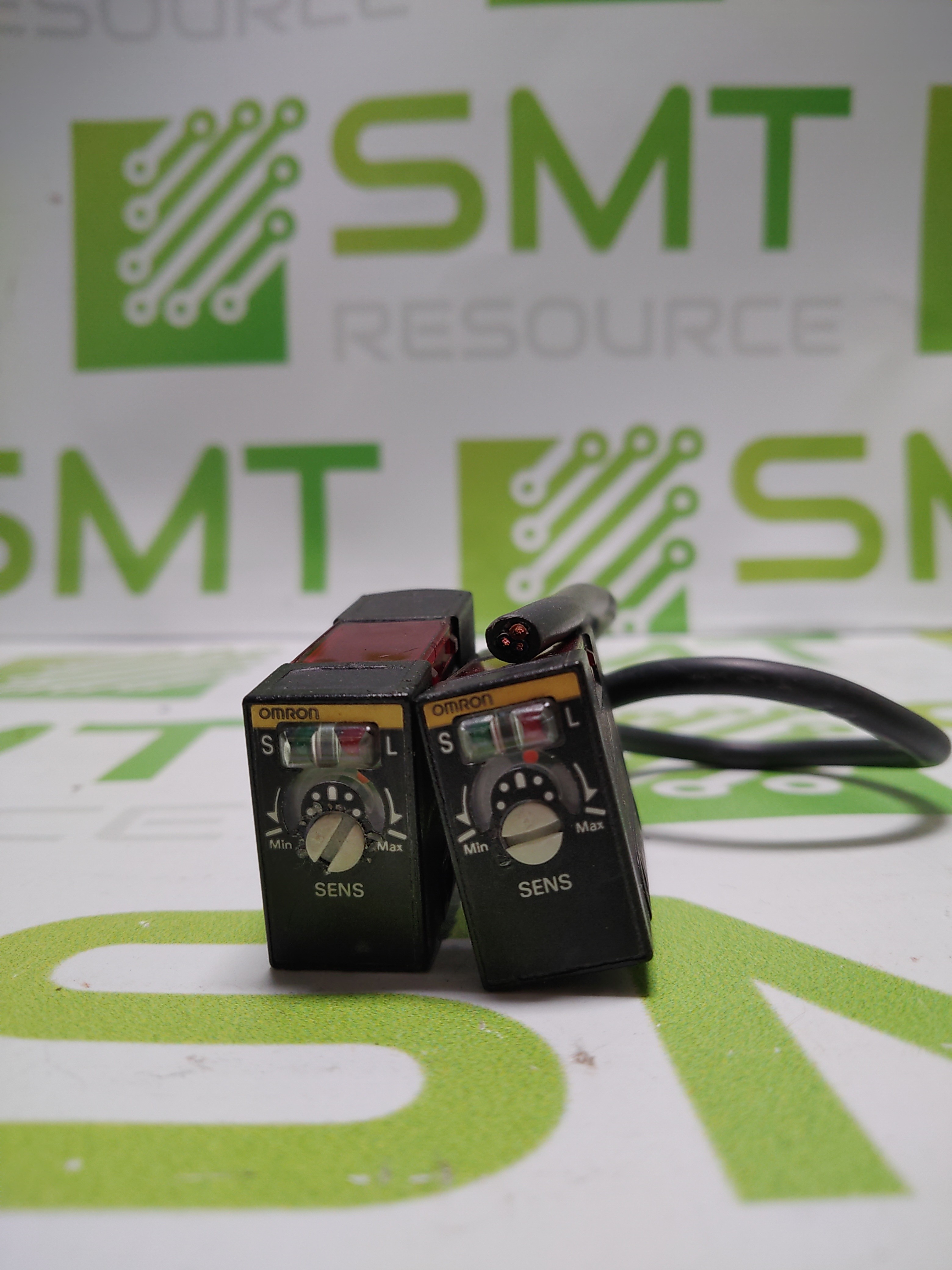 Used OMRON E3S-AD63 100m INFRARED LED PHOTOELECTRIC SENSOR SWITCH