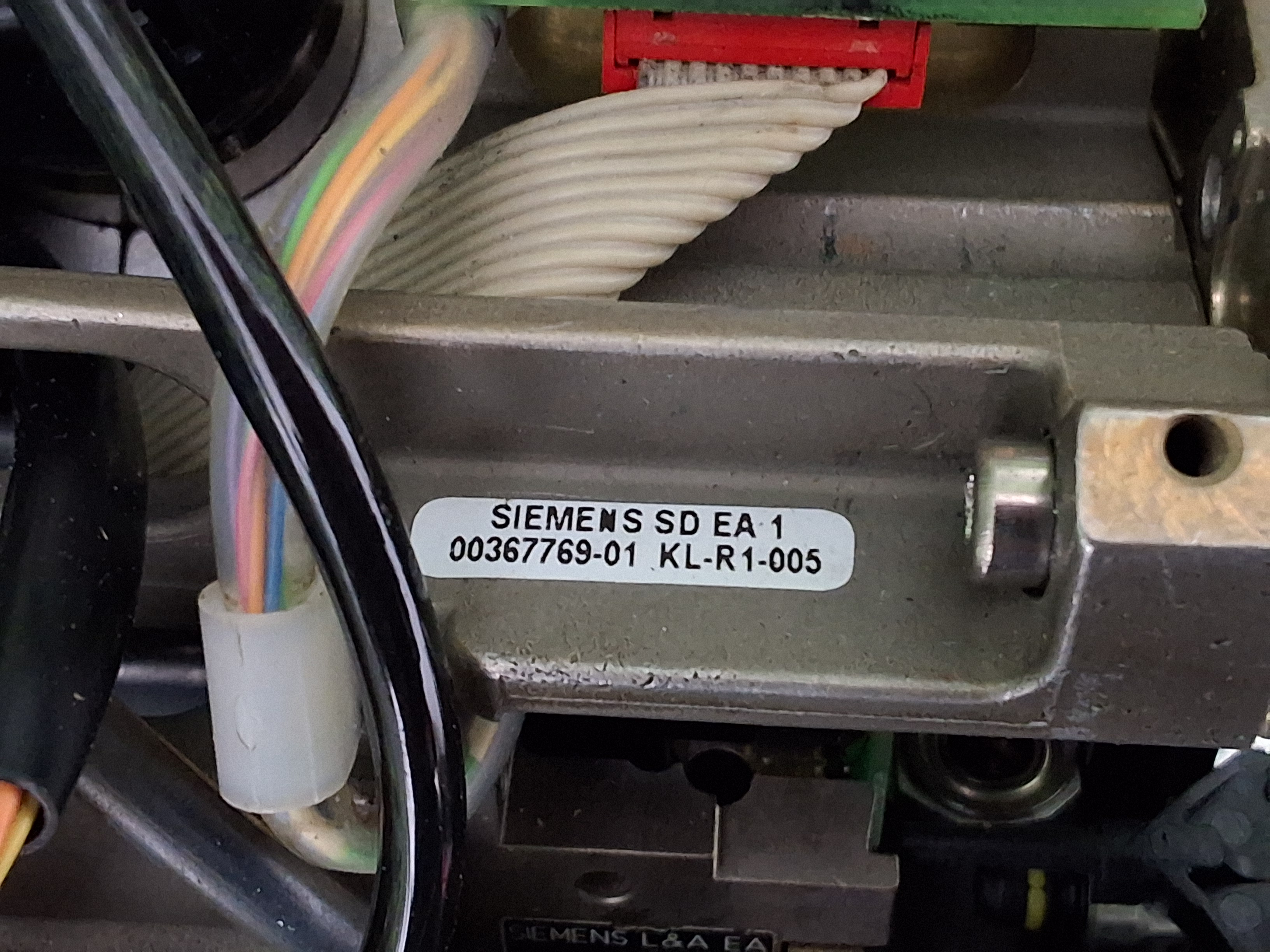 Used SIEMENS SIPLACE 00367770S02 KL-R1-0005 PICK AND PLACE COMPONENT HEAD