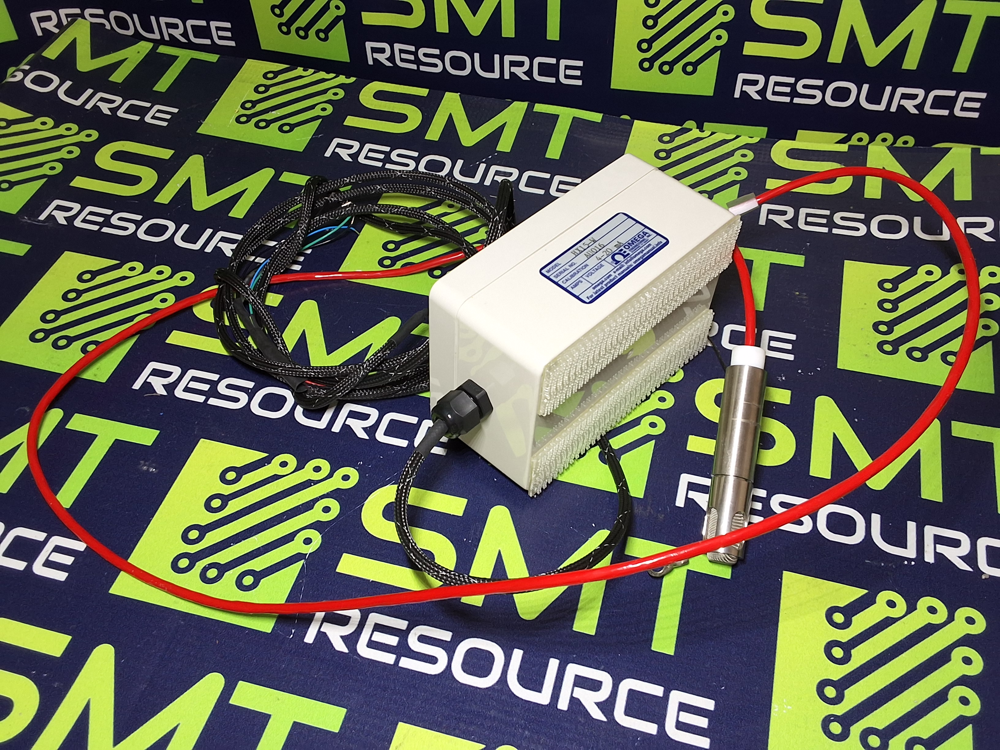 Used OMEGA ENGINEERING HX15-W HUMIDITY/TEMPERATURE SENSOR