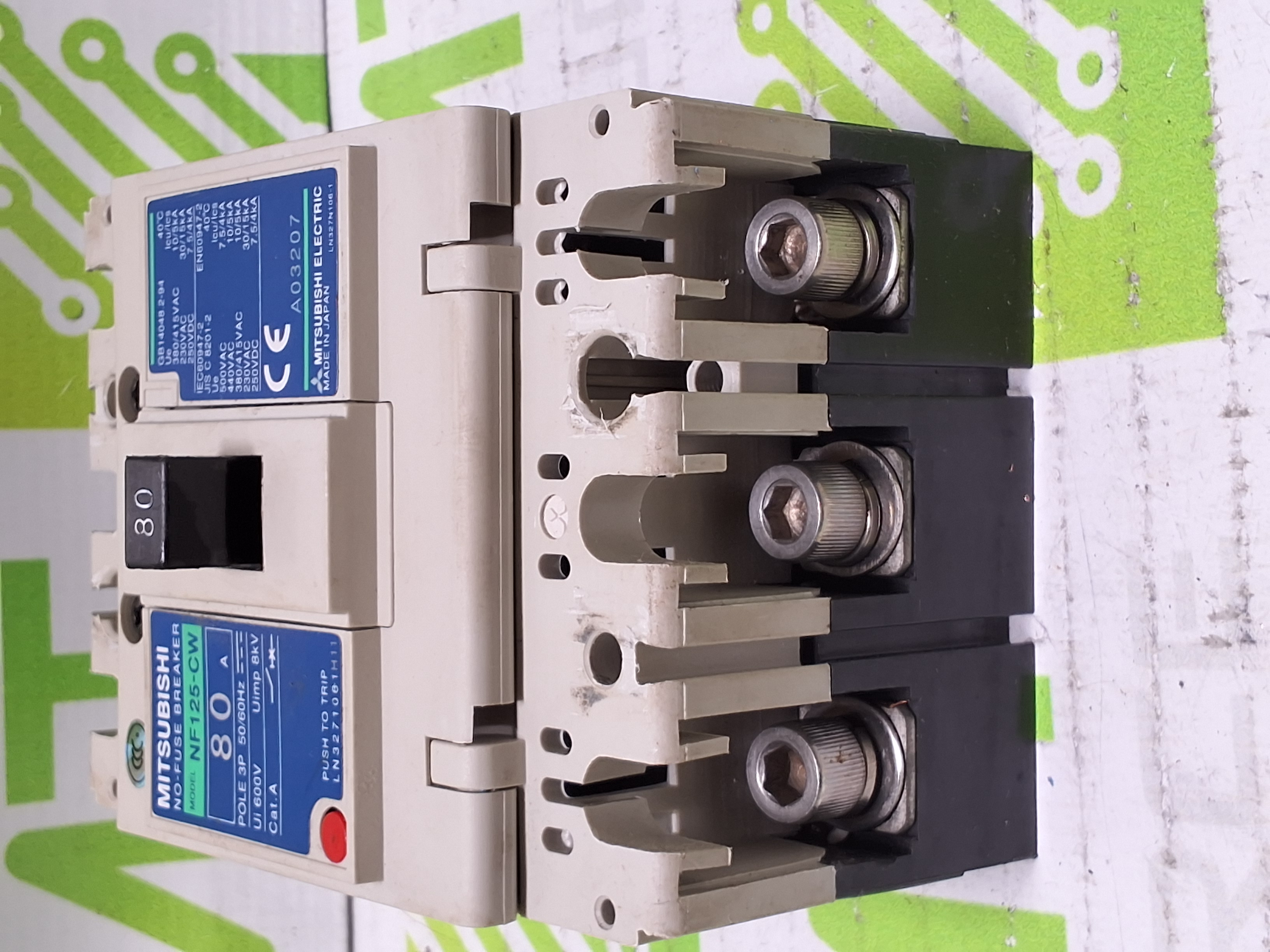 Used MITSUBISHI NF125-CW NO-FUSE BREAKER 