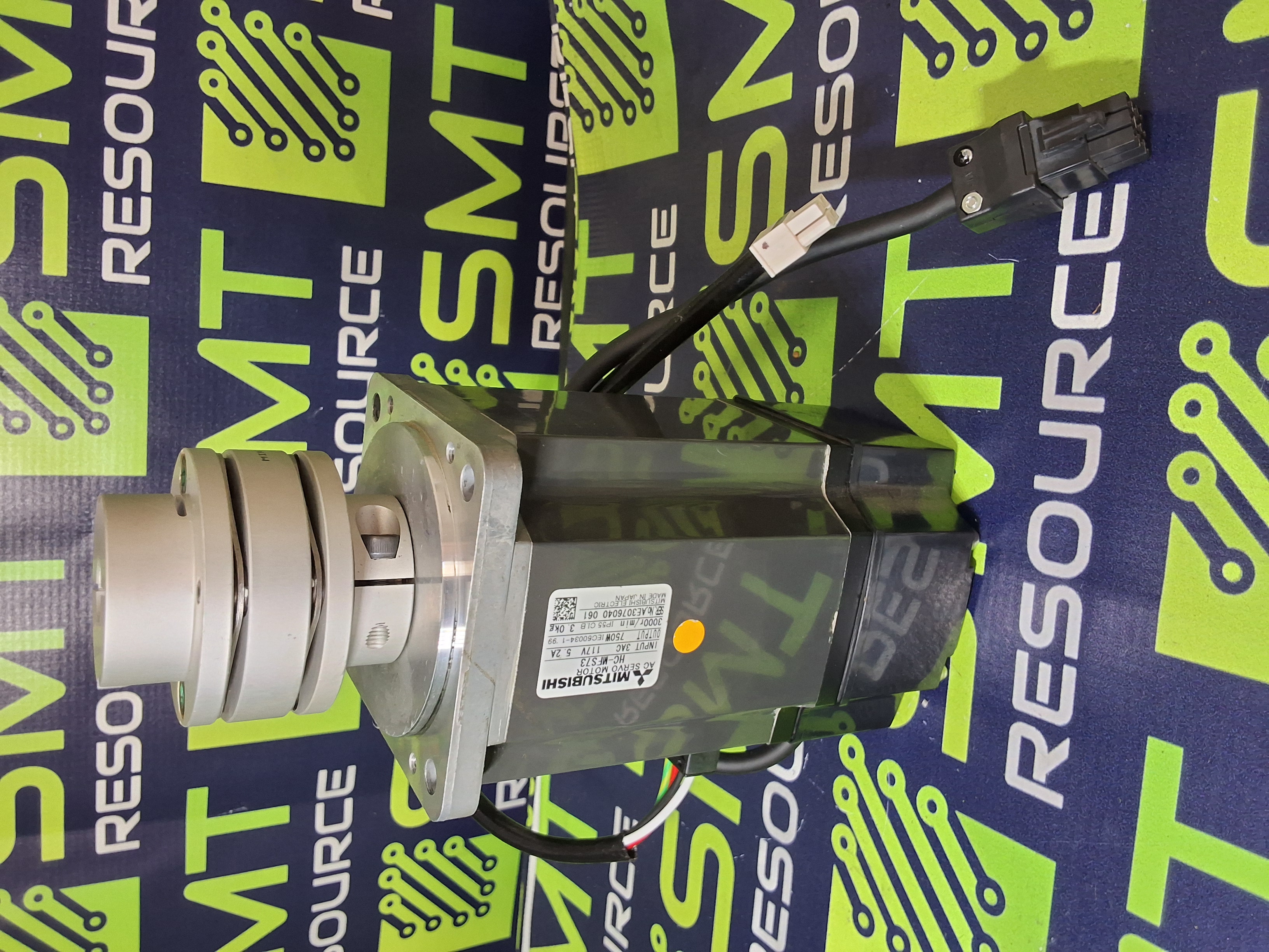 Used MITSUBISHI HC-MFS73 AC SERVO MOTOR 750W WITH MIKI PULLEY SFC-050DA