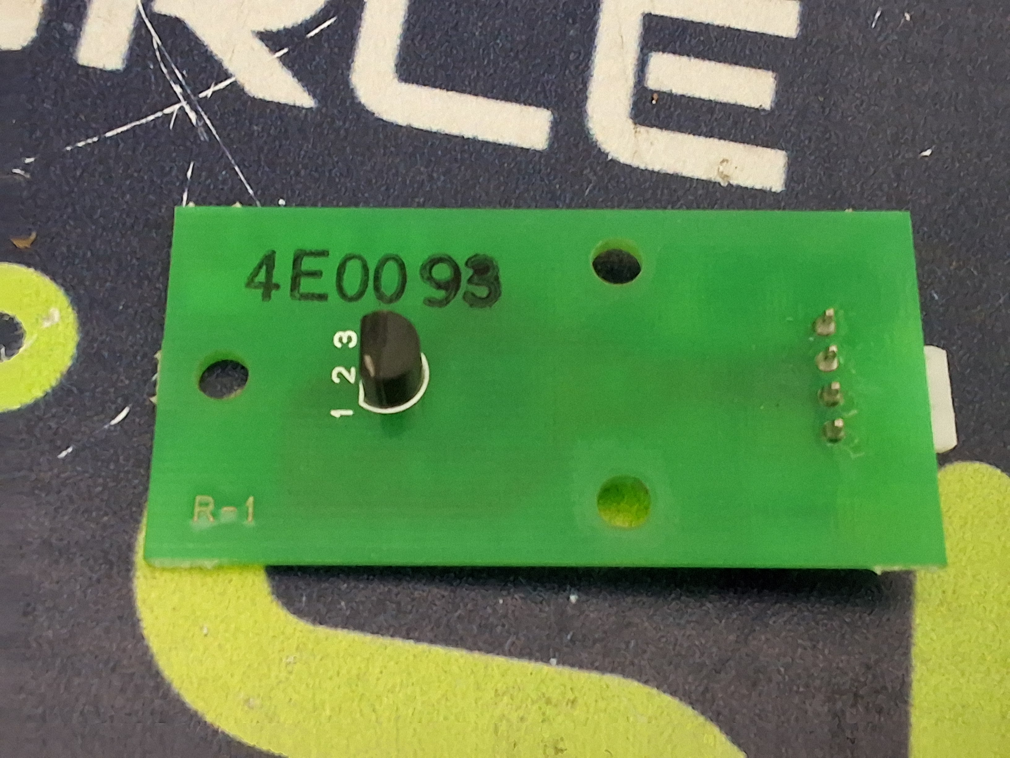 Used JUKI 40029824 TEMPERATURE SENSOR PCB ASSEMBLY