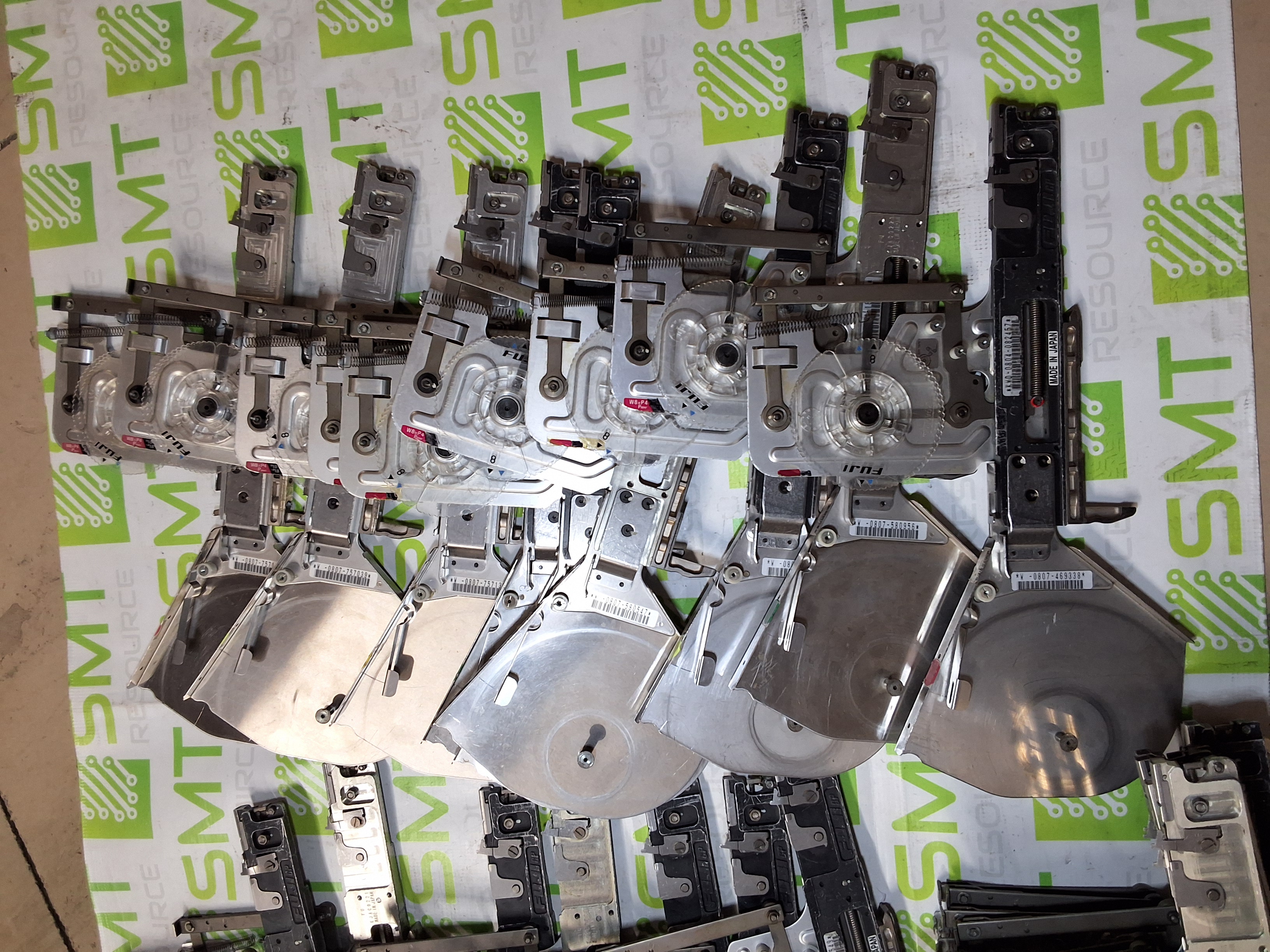Used FUJI KWD-0804 8x4mm FEEDER