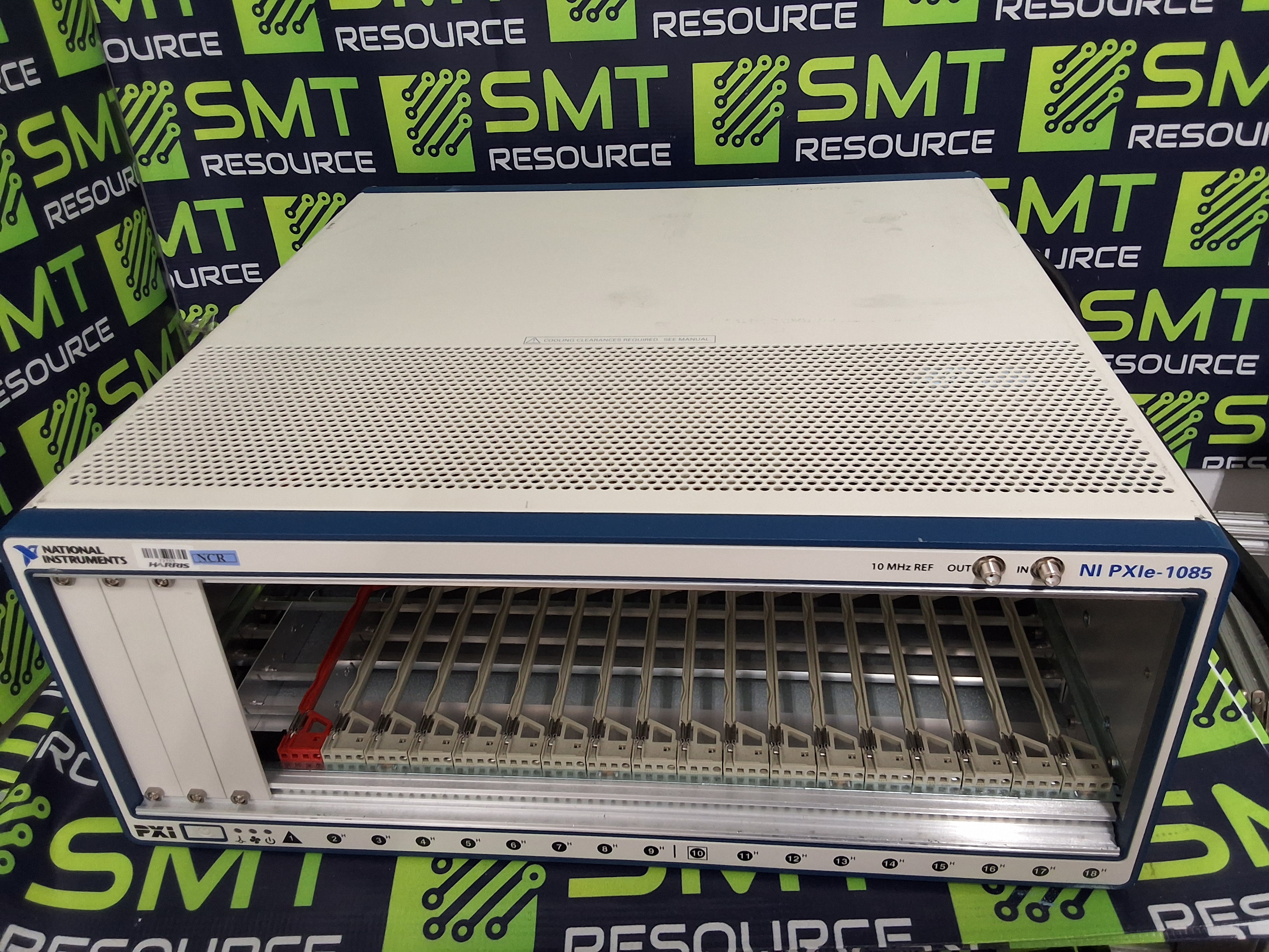 Used NATIONAL INSTRUMENTS PXIe-1085 / 153869K-01L 18-SLOT EXPRESS CHASSIS