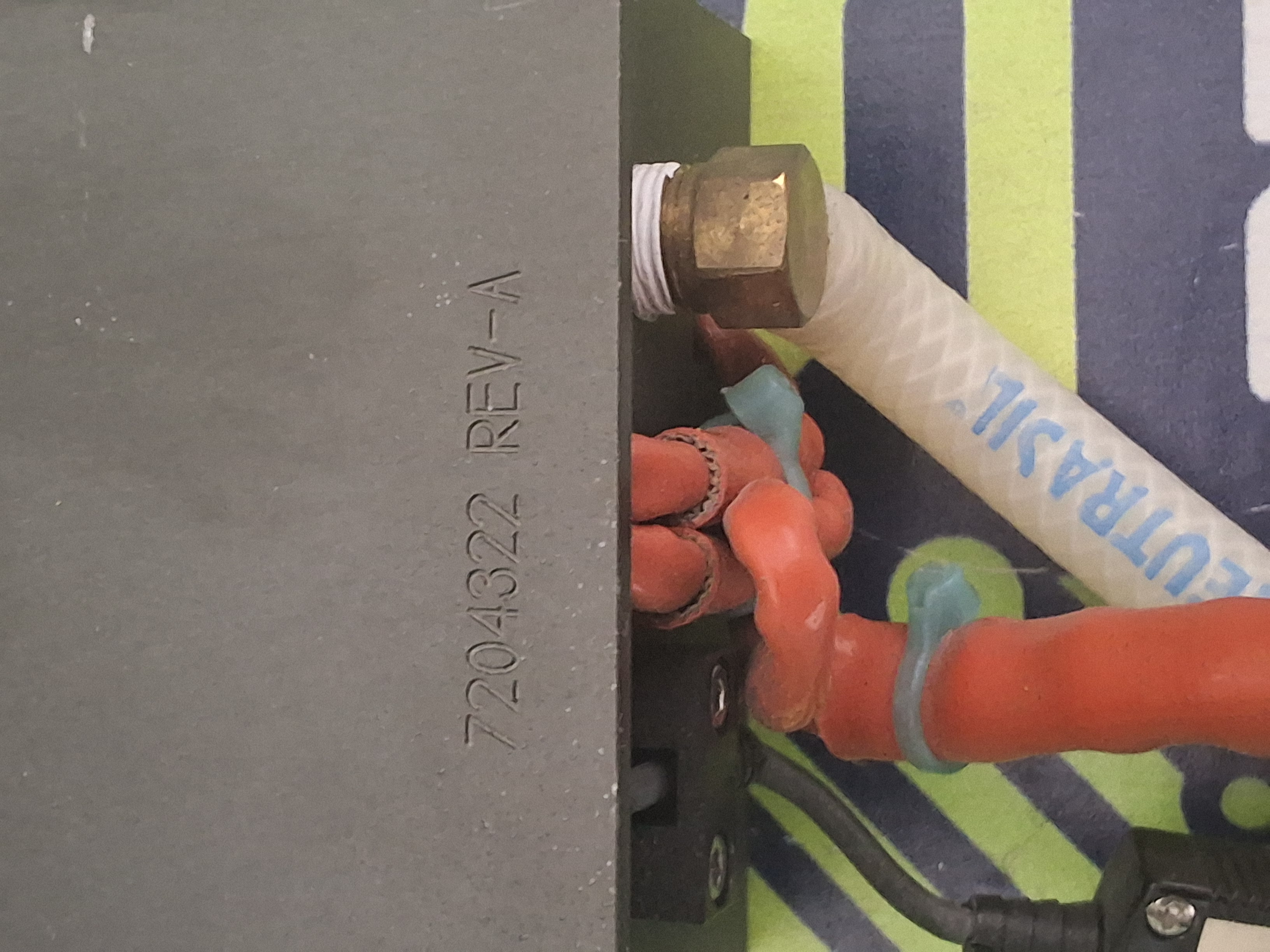 Used ASYMTEK HEATING ELEMENT ASSEMBLY 7204322 / 7204323 