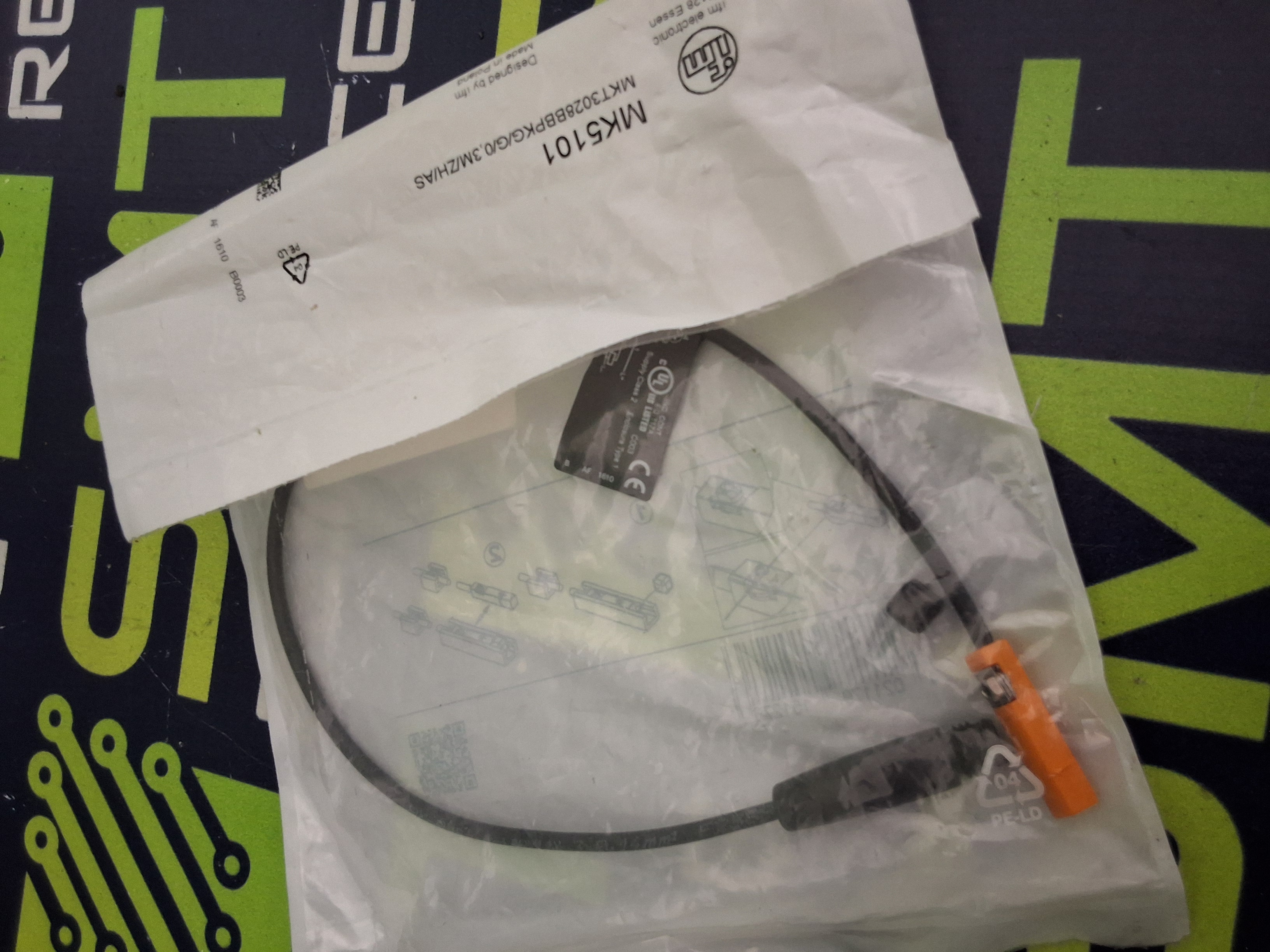 IFM ELECTRONIC MK5101 MAGNETIC SENSOR MKT3028BBPKG/G/0,3M/ZH/AS - BRAND NEW