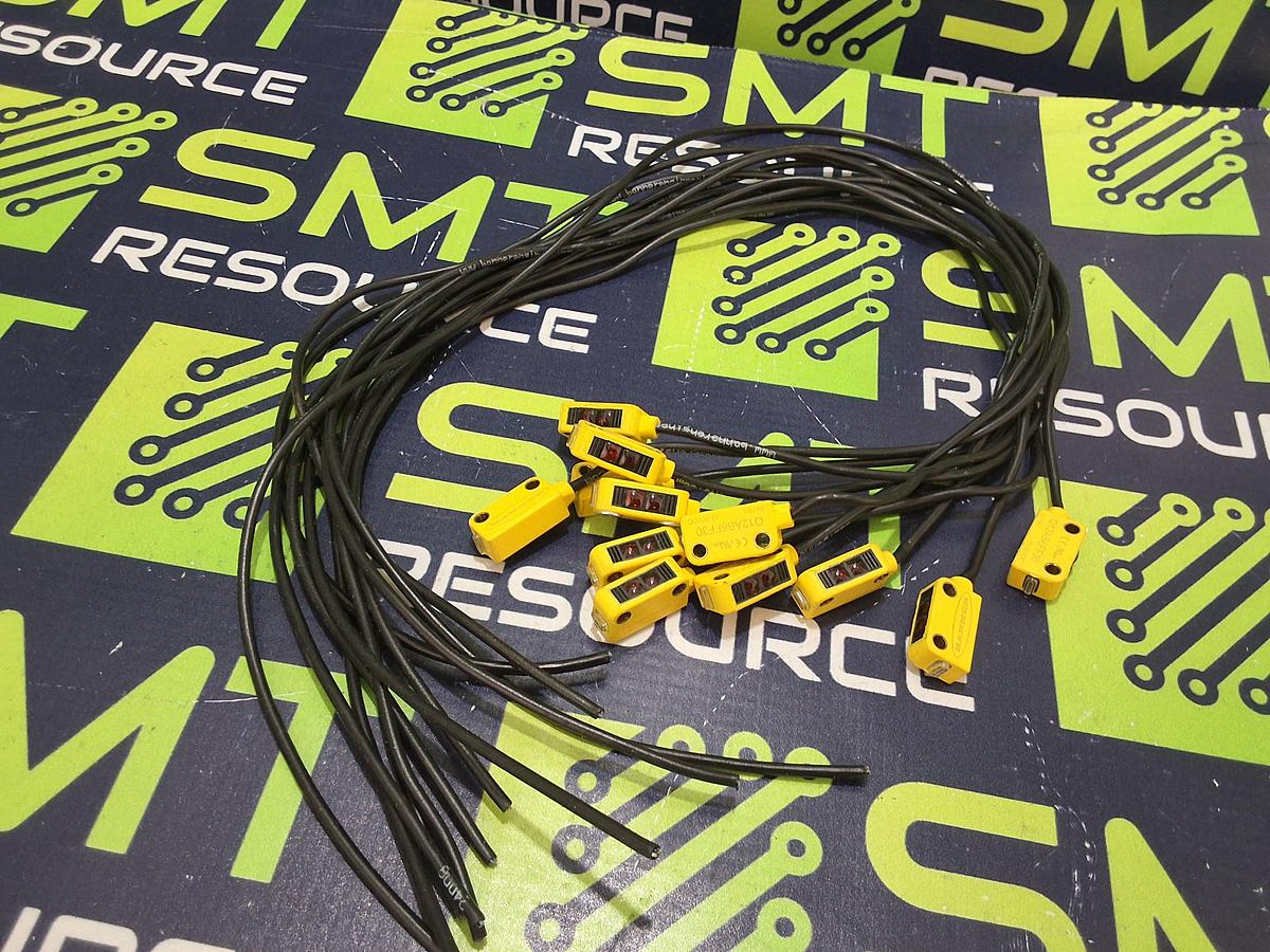 Used BANNER Q12AB6FF30 PROXIMITY SENSOR 10-30VDC - LOT OF 2 UNITS -