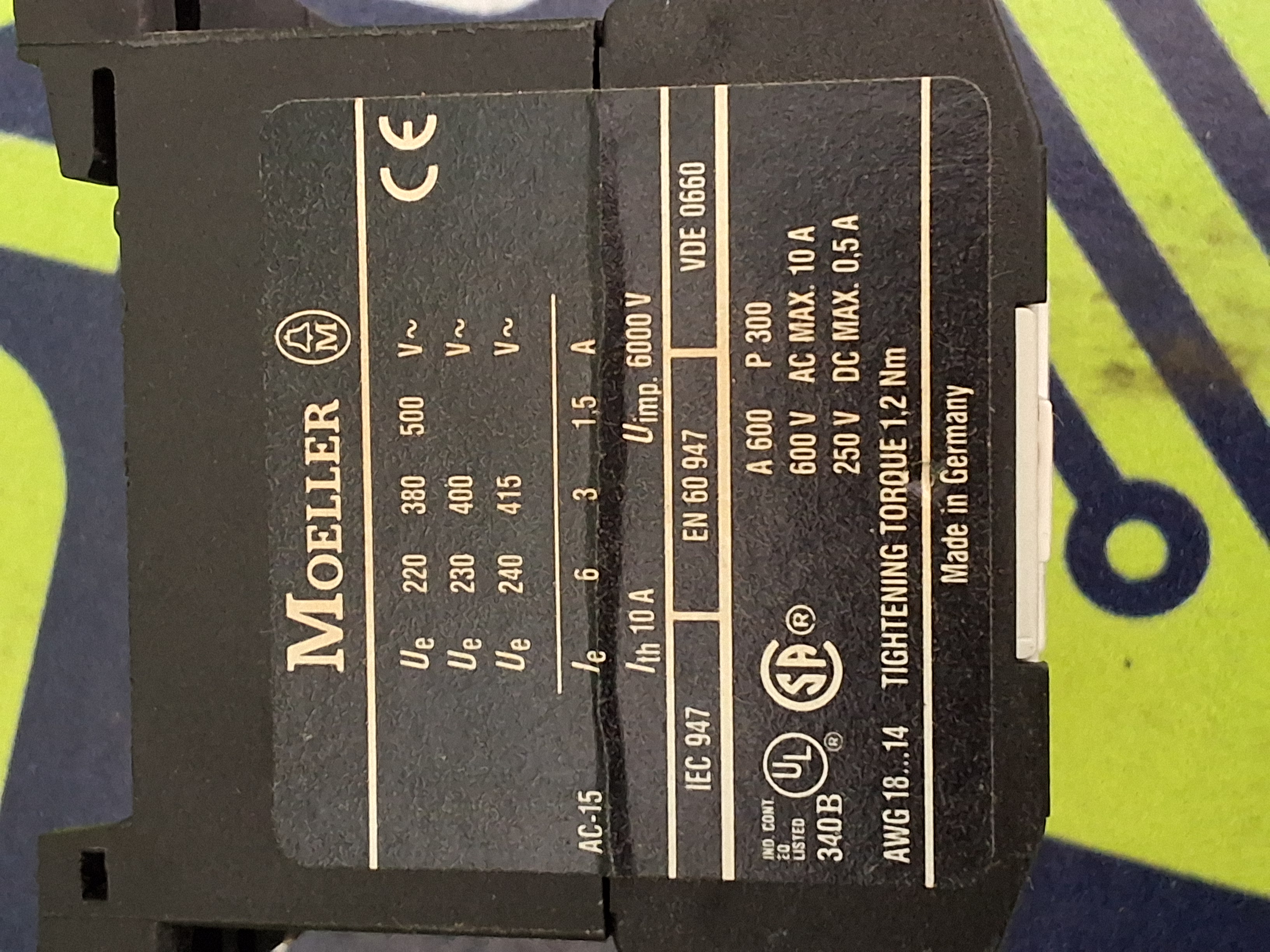 Used MOELLER DIL ER-40-G CONTACTOR RELAY 24VDC