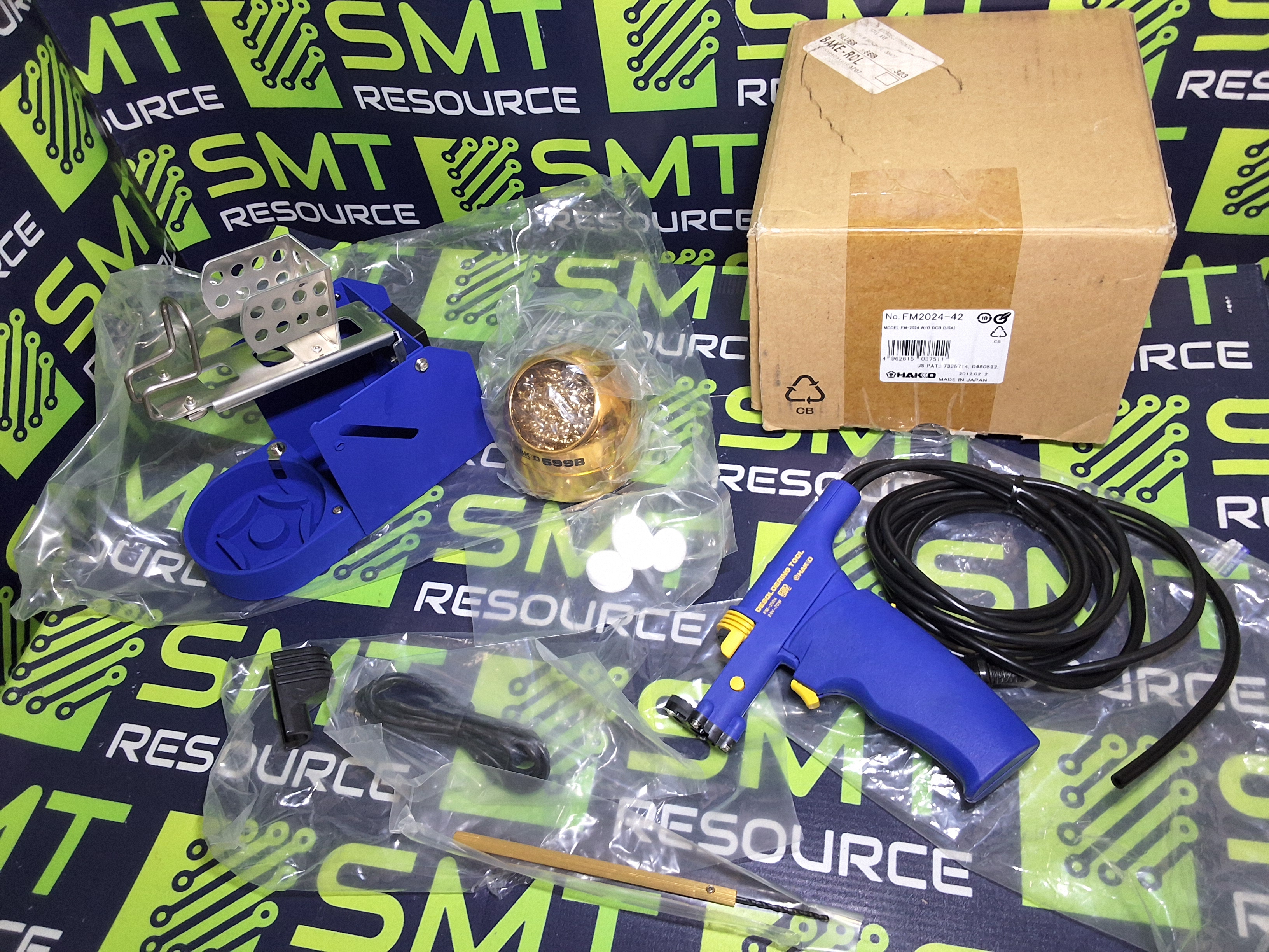 HAKKO FM2024-42 - DESOLDERING HANDPIECE WITH ACCESSORIES FM-2024 - BRAND NEW