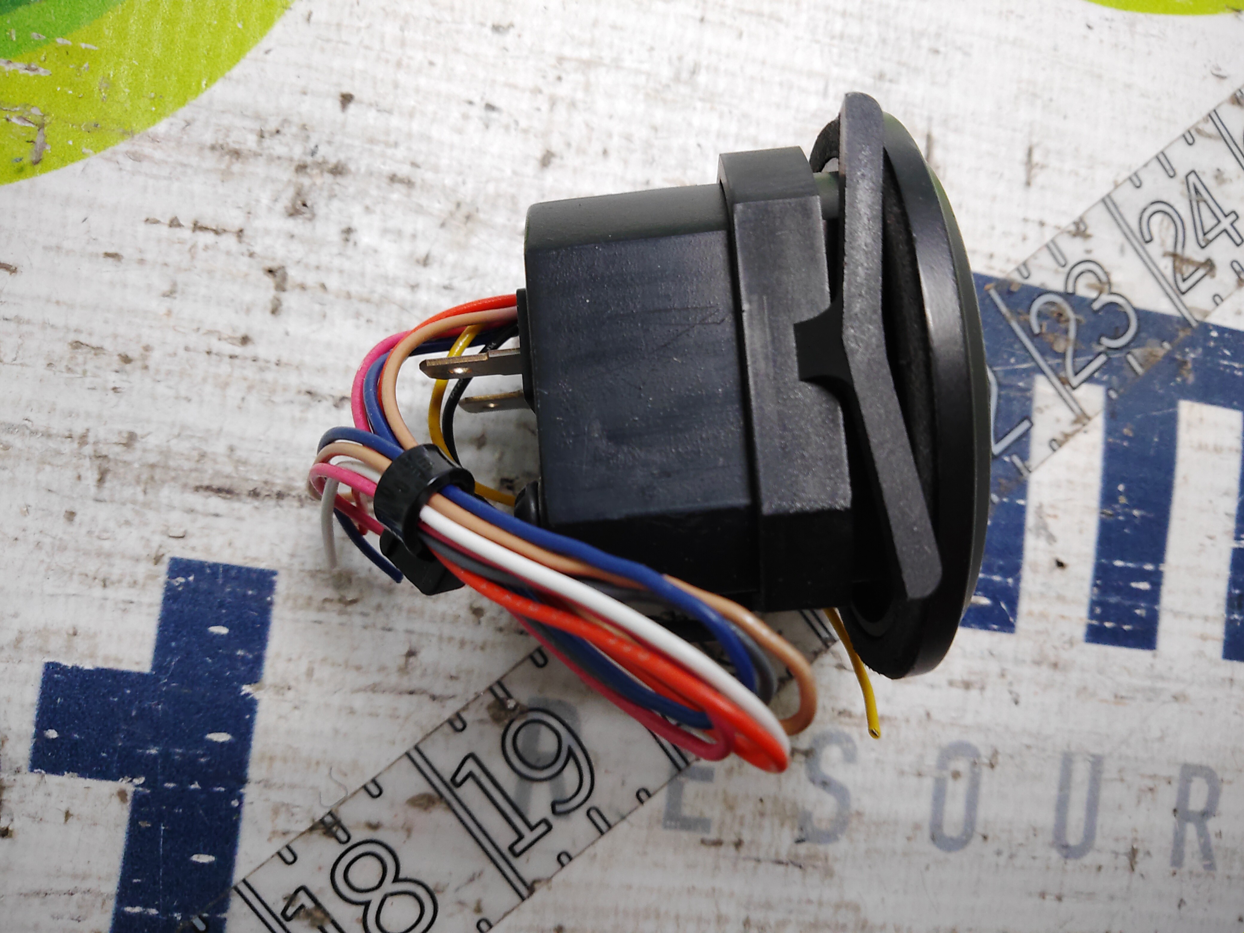 ENM PT1210E0P 230 VAC 60/50HZ ANLOG HOUR METER