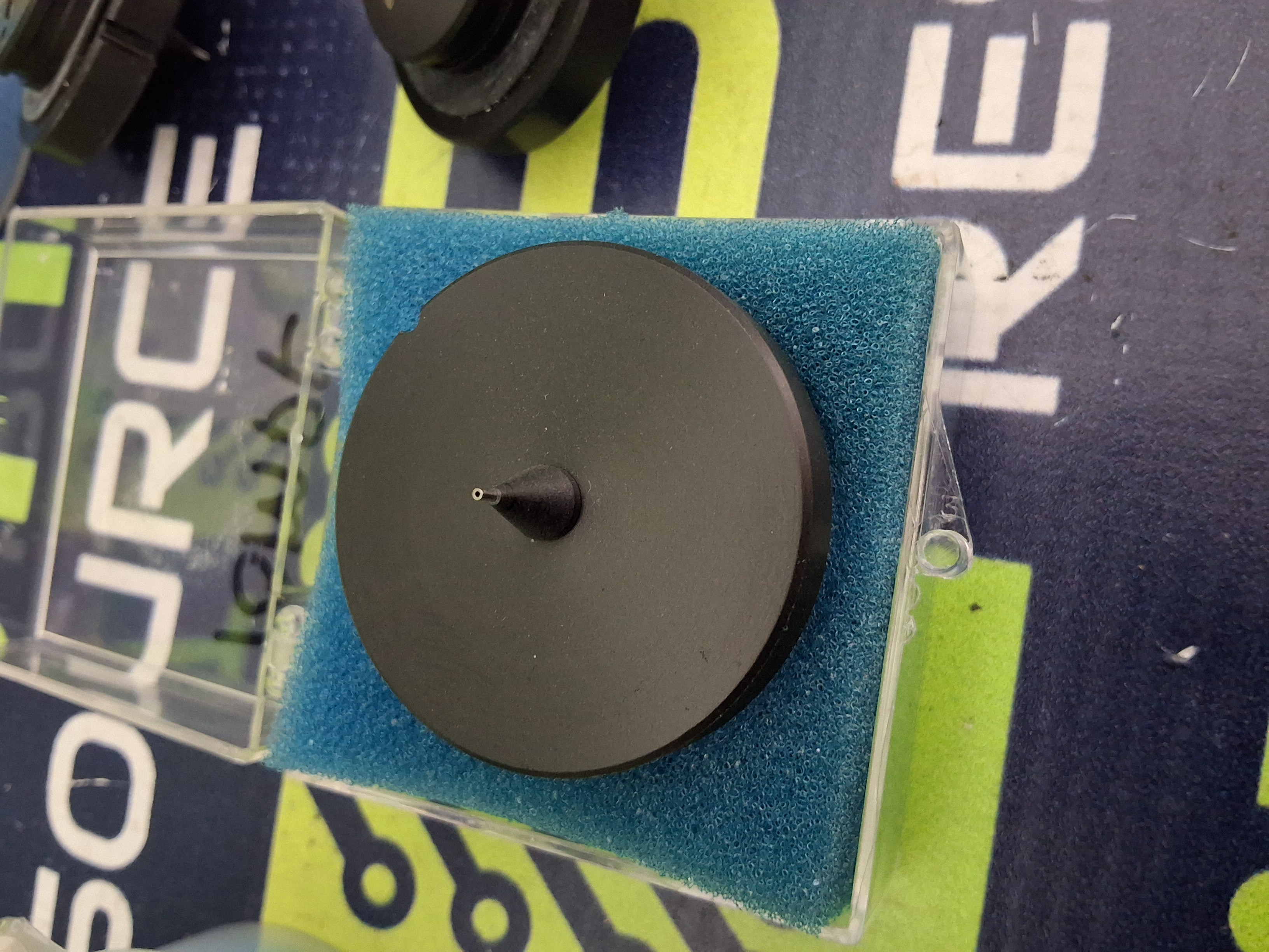 Used UNIVERSAL INSTRUMENTS 47027019 GSM NOZZLE
