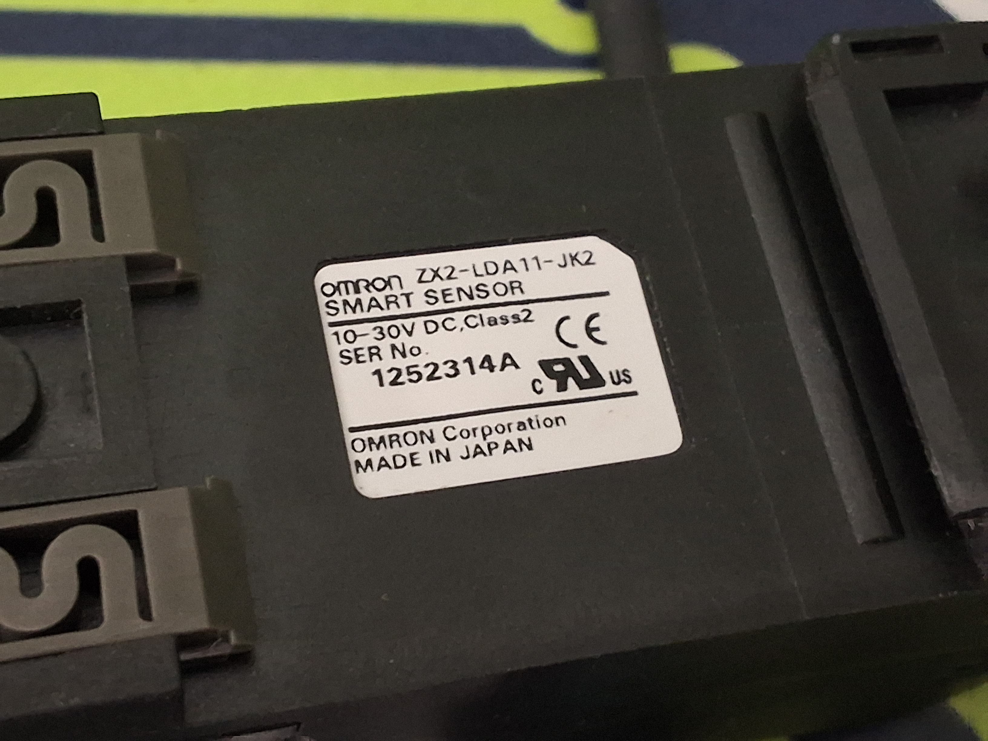Used OMRON ZX2-LD50 CMOS LASER DISPLACEMENT SENSOR HEAD WITH OMRON ZX2-LDA11-JK2 SMART SENSOR / AMPLIFIER