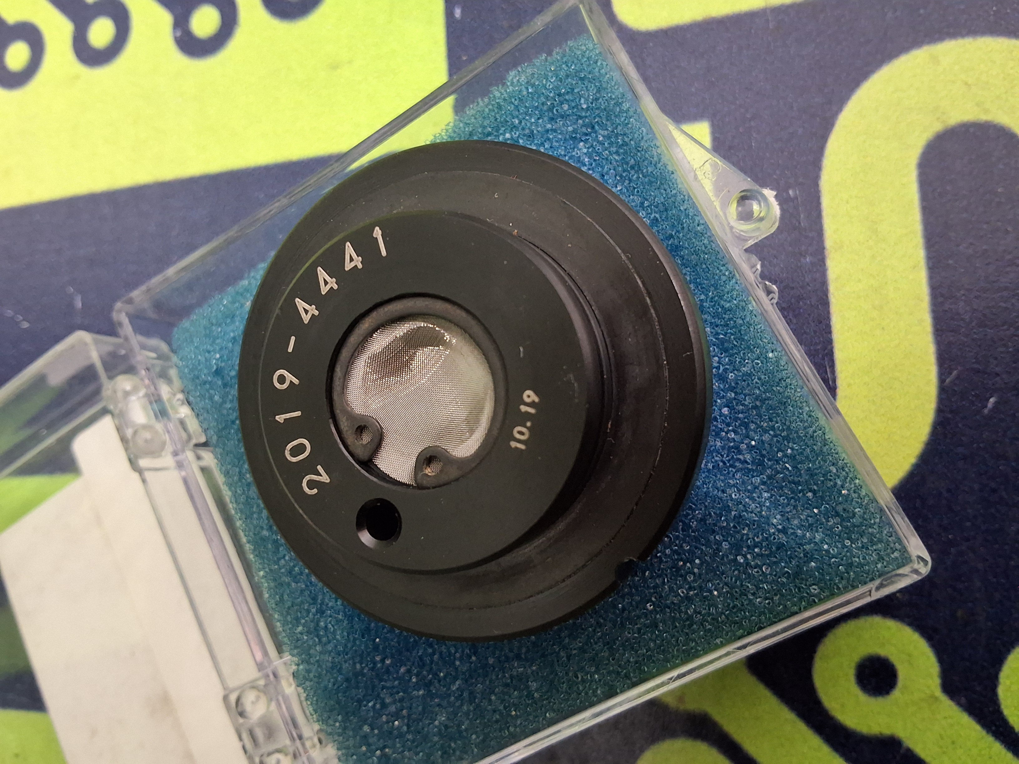 Used UNIVERSAL INSTRUMENTS 2019-4441 GSM NOZZLE 10.19