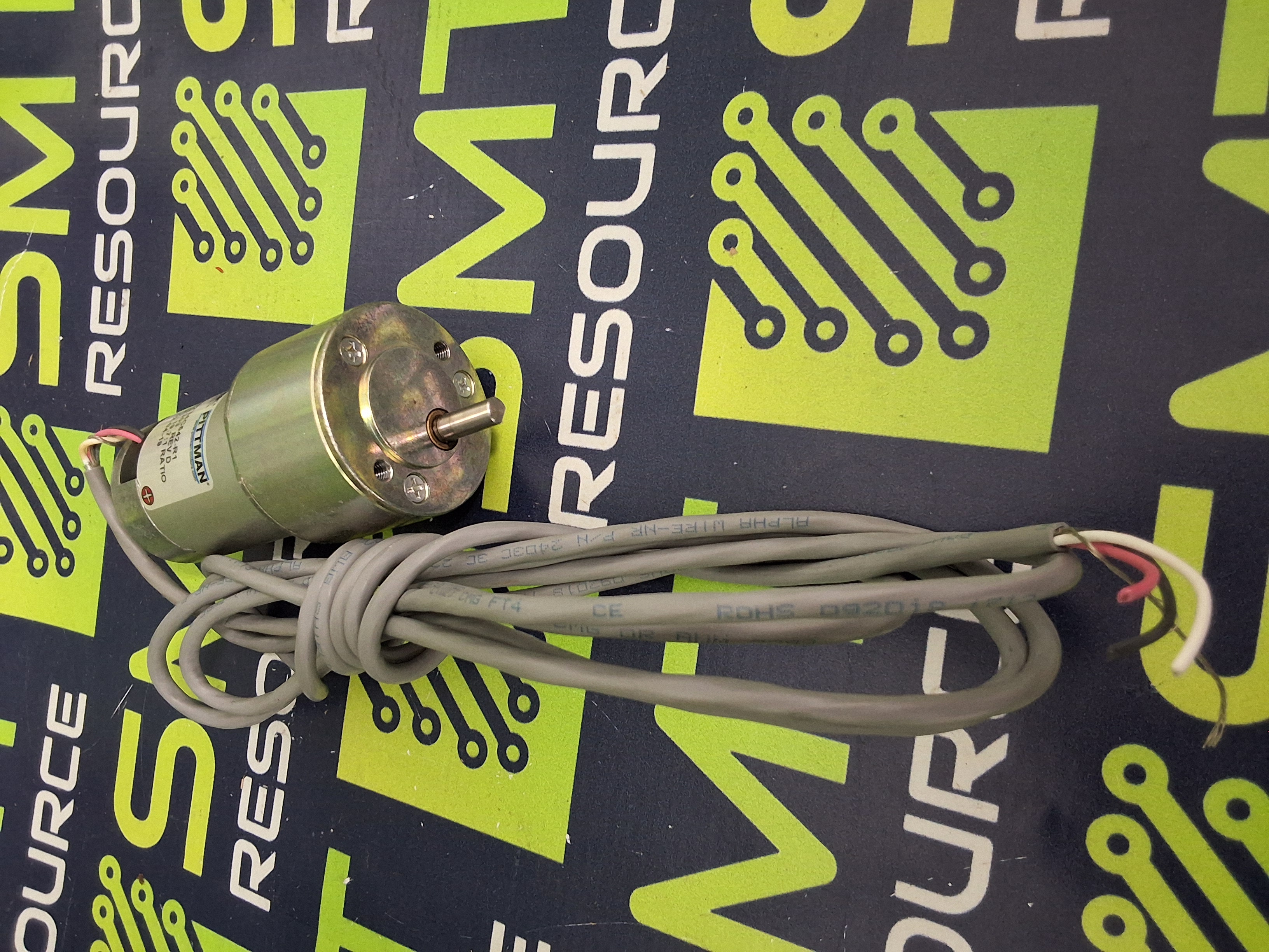 Used PITTMAN AMETEK GM9234C542-R1 / 46815303 DC GEARMOTOR 38.2VDC