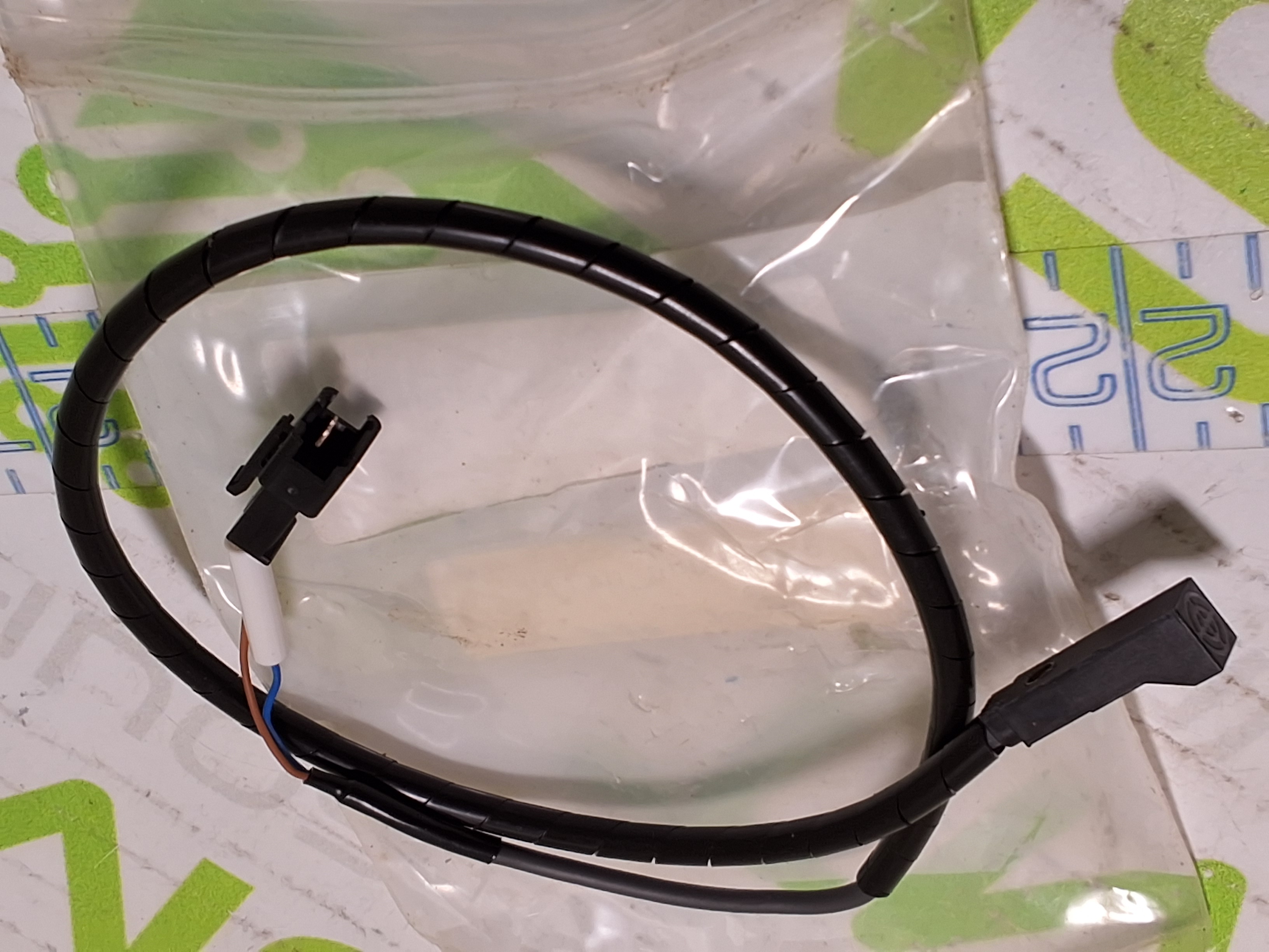 ASSEMBLEON 9965-000-04772 SENSOR - BRAND NEW