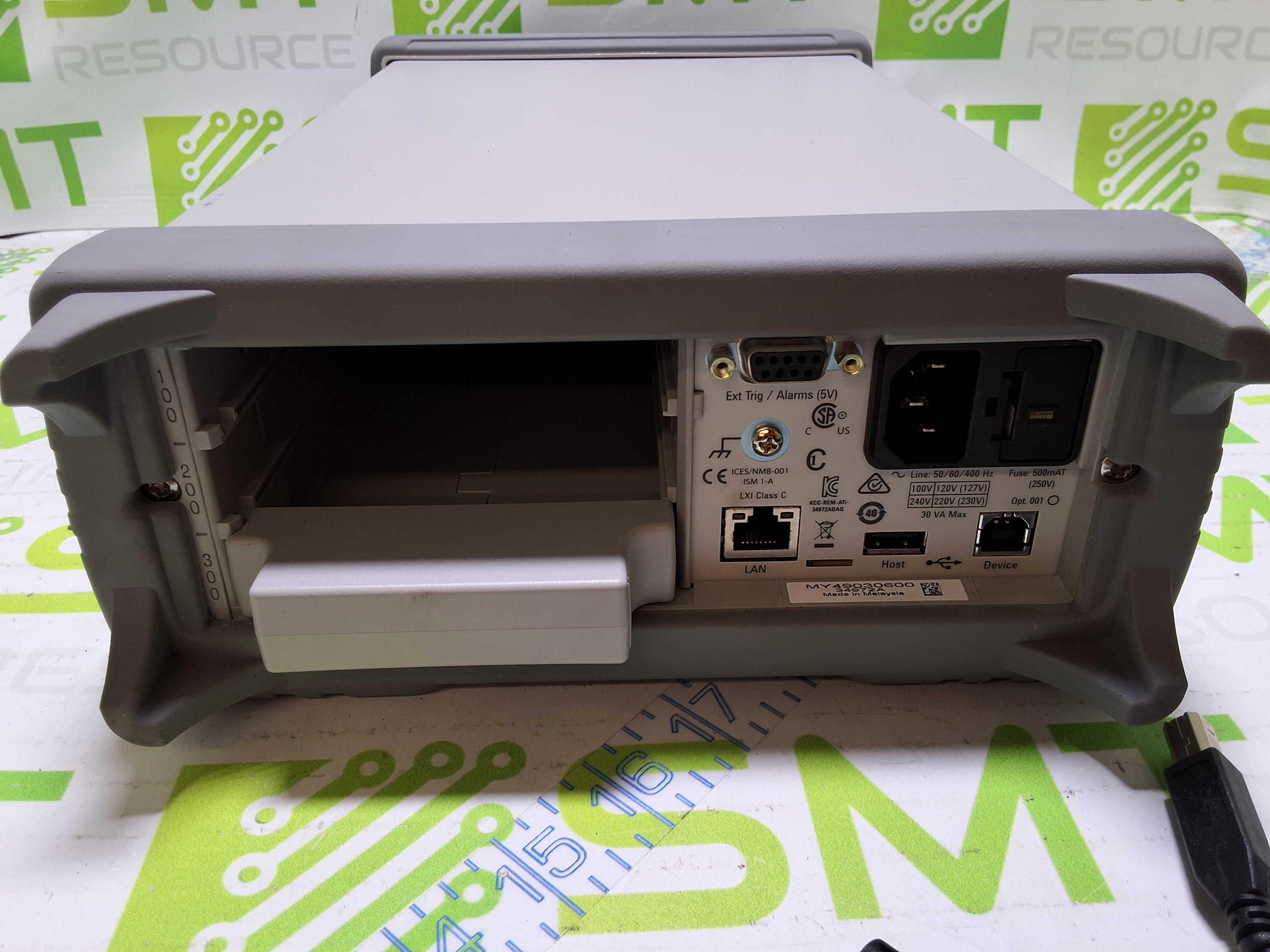 Used KEYSIGHT / AGILENT 34972A LXI DATA ACQUISITION / SWITCH UNIT