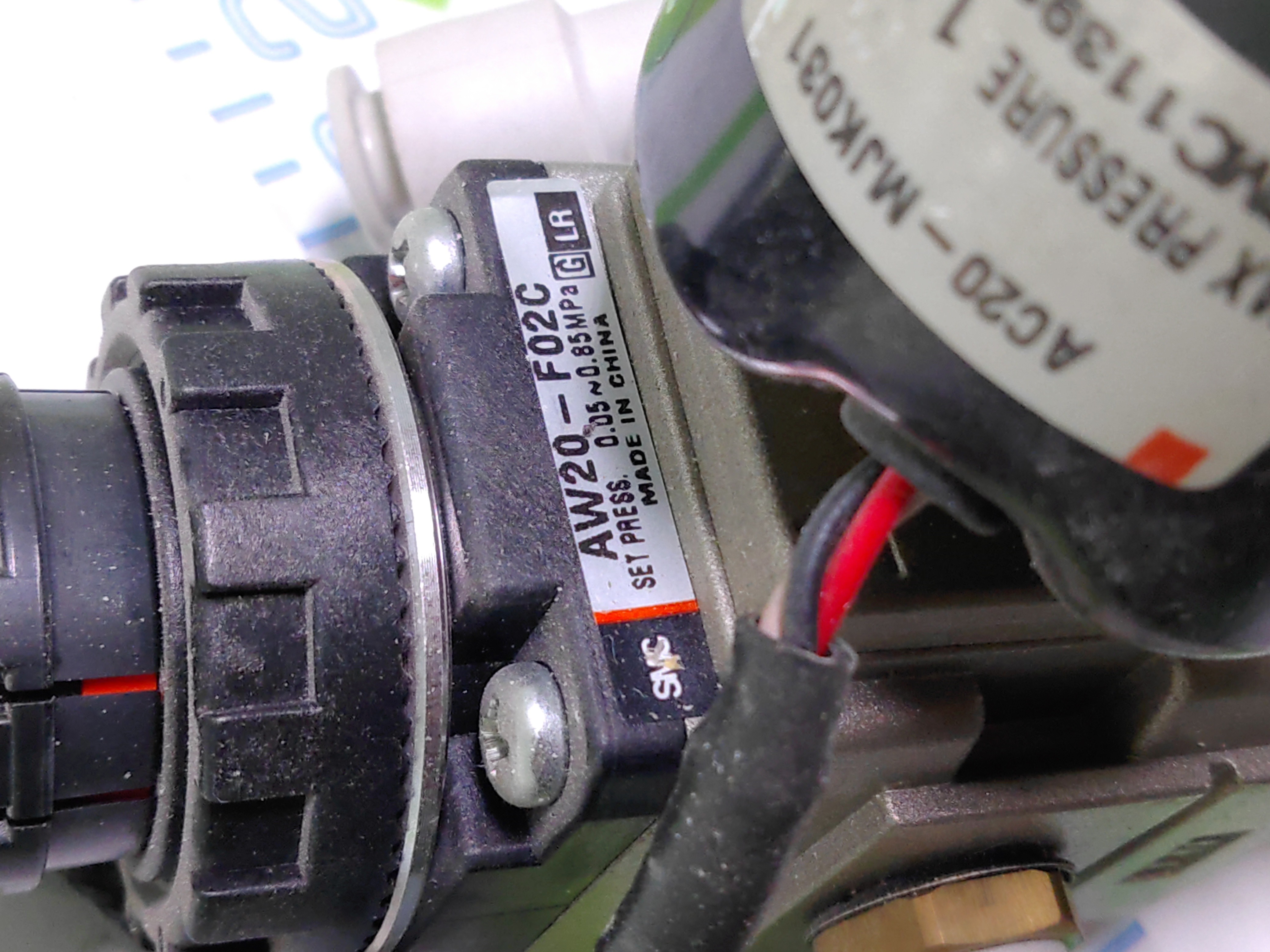 Used SMC AIR FILTER AND REGULATOR AW20-F02C