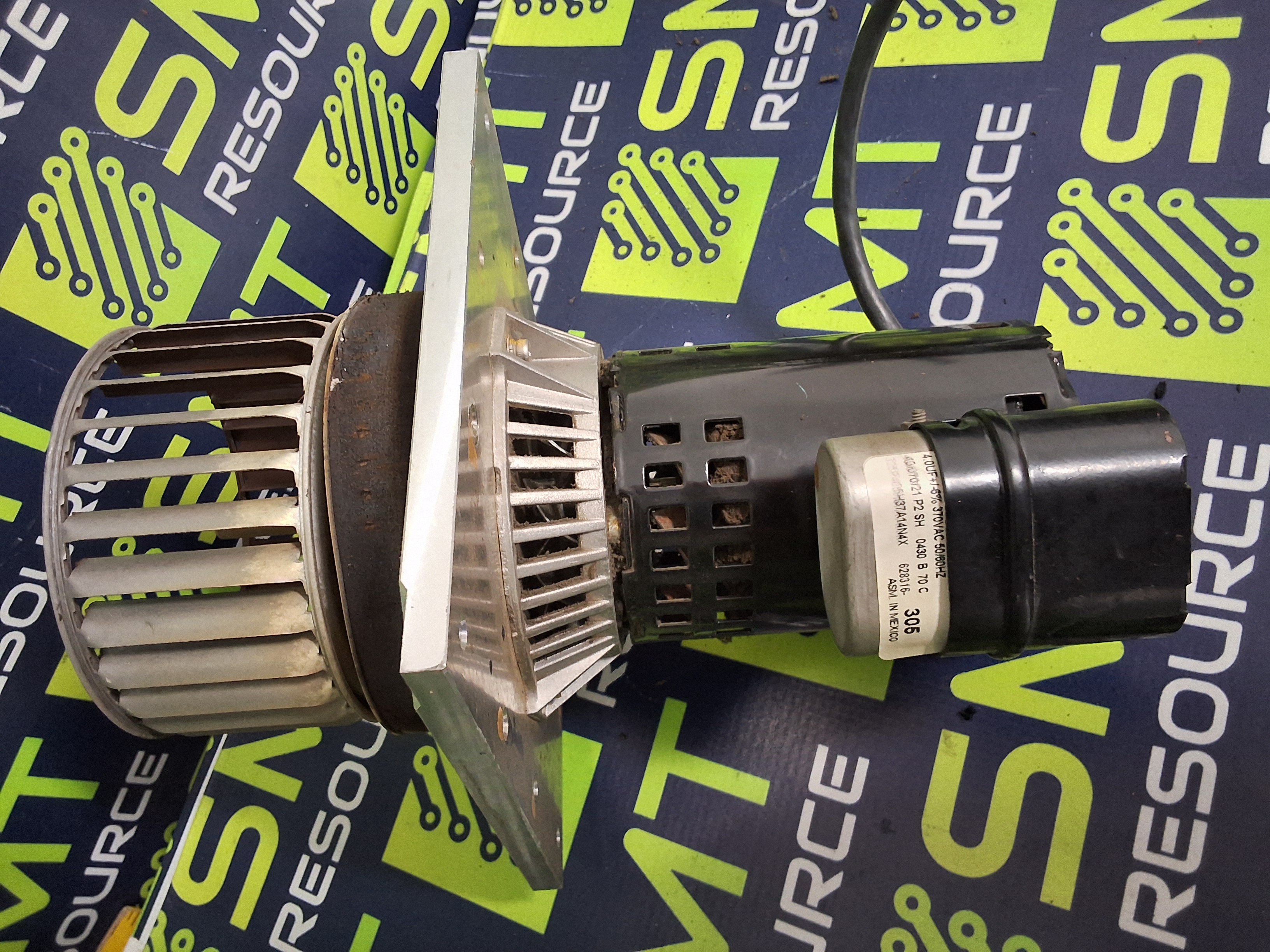 Used A.O. SMITH JF1F071N CONVECTION BLOWER DRIVE MOTOR & CAGE FAN