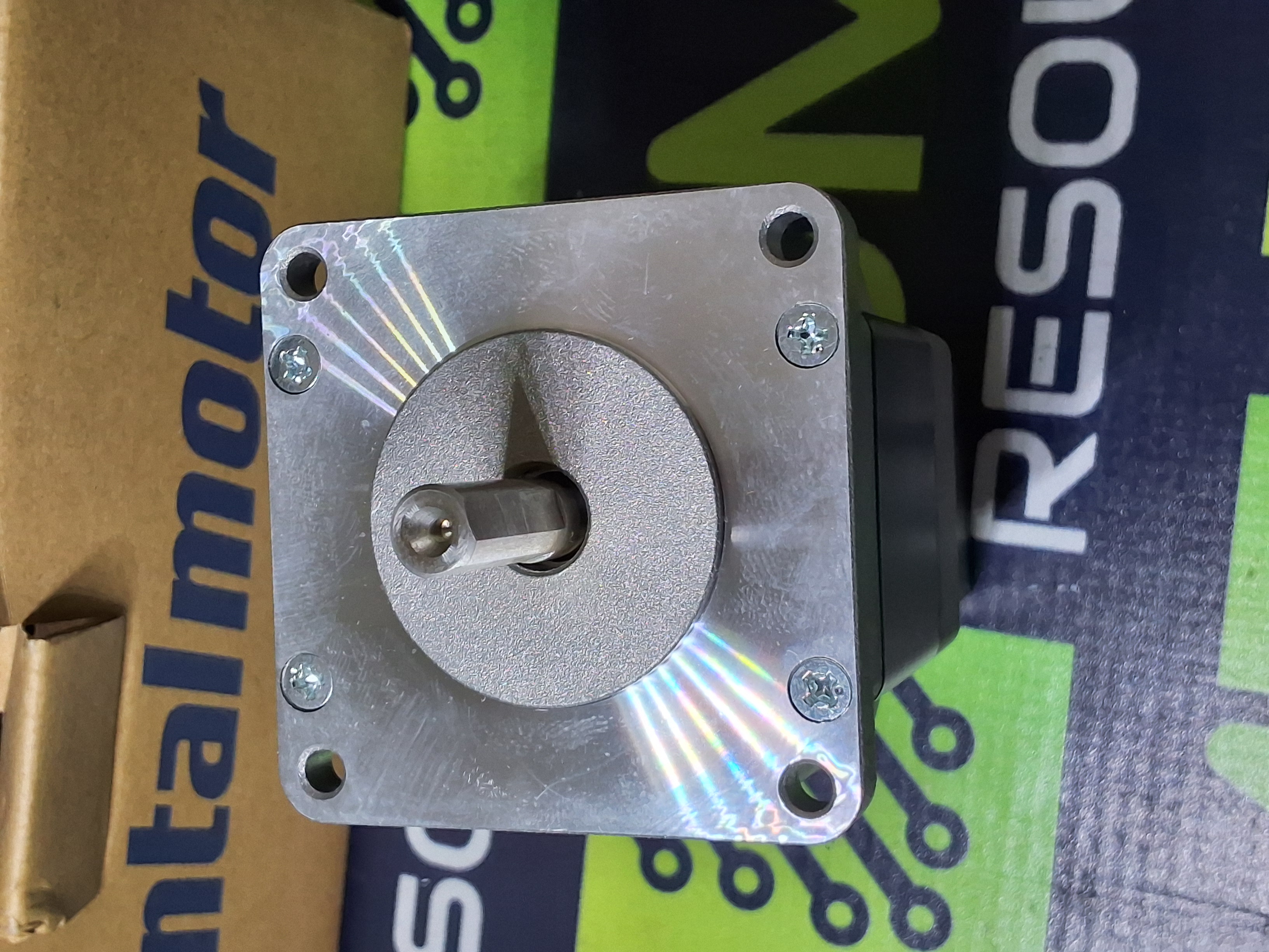 ORIENTAL MOTOR PKA566KD STEPPING MOTOR - BRAND NEW