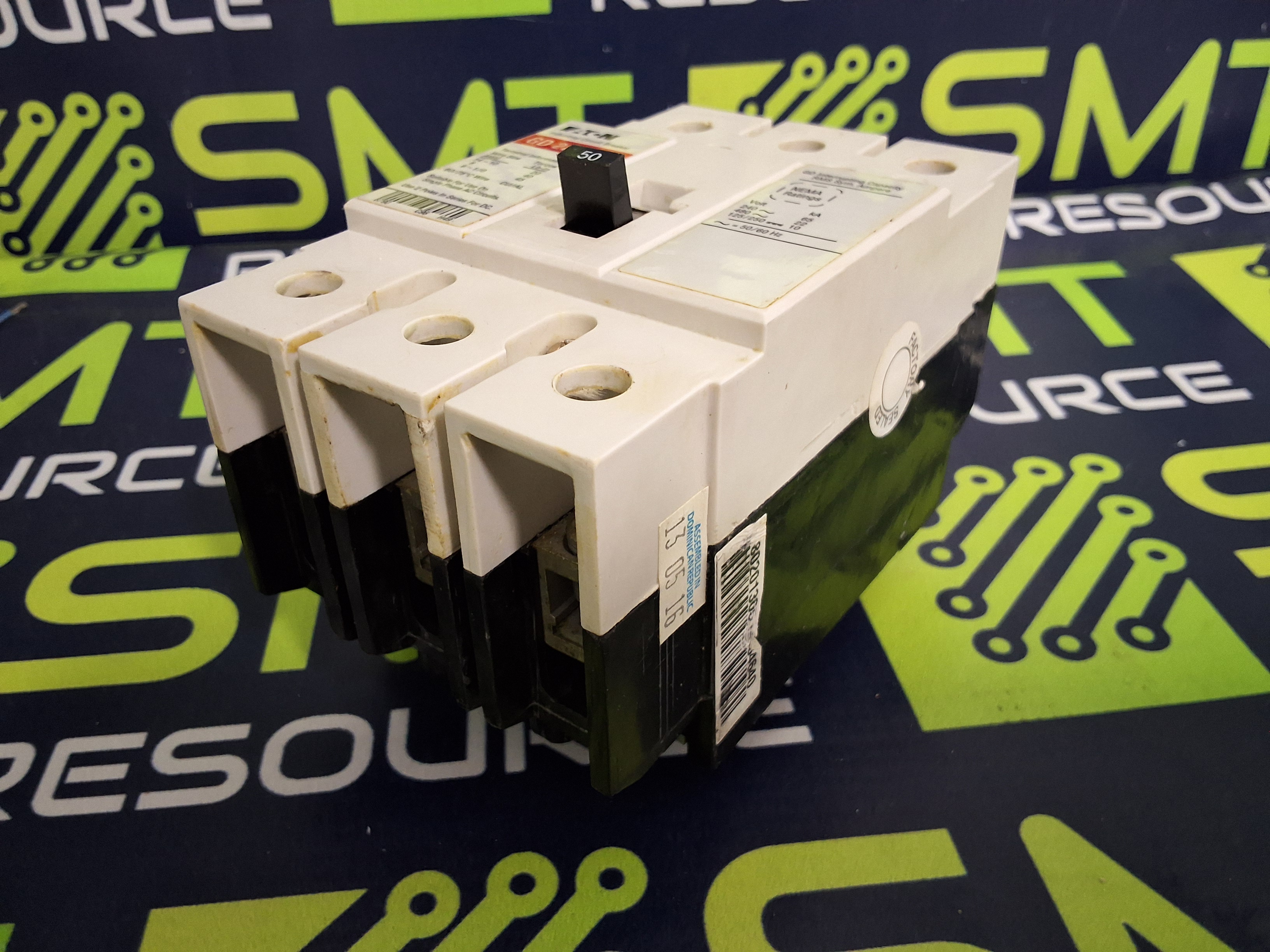 Used EATON GD22k MOLDED-CASE CIRCUIT BREAKER 3-POLE