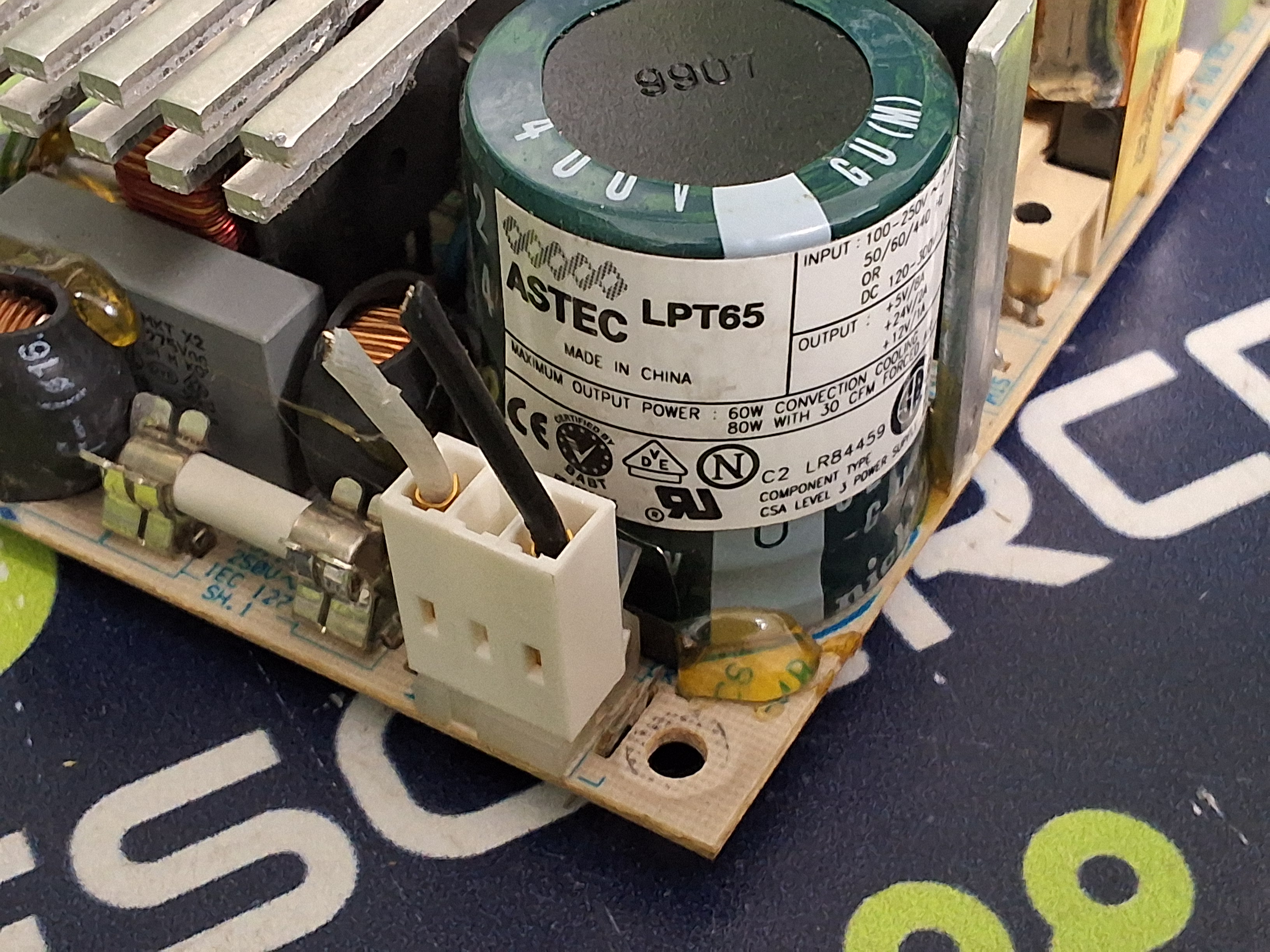 Used ASTEC LPT65 AC-DC SWITCHING POWER SUPPLY 60-80W