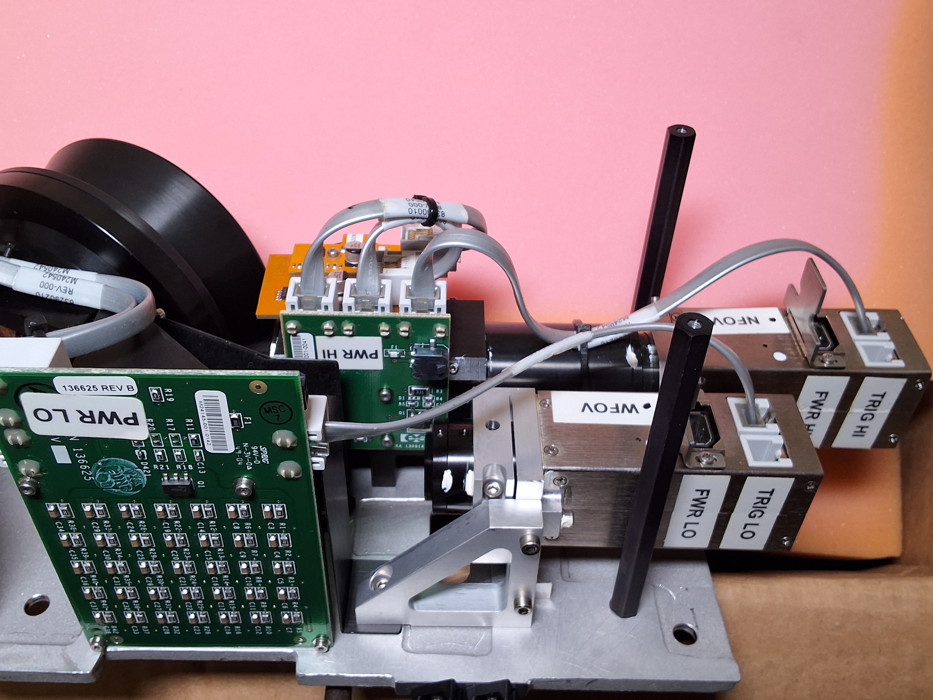 Used UNIVERSAL INSTRUMENTS LIGHTNING IMAGING STATION R49657406