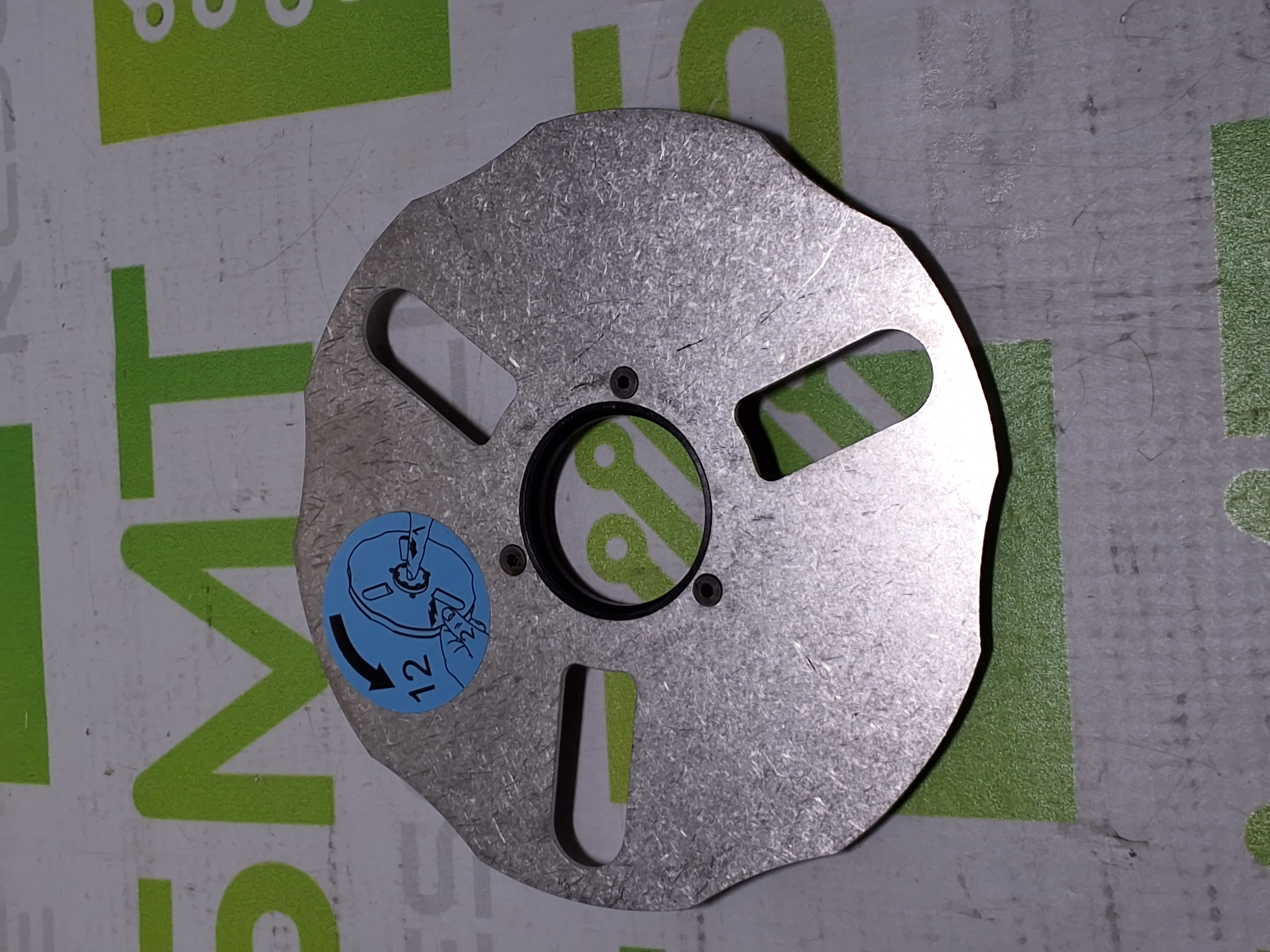 Used UNIVERSAL INSTRUMENTS 551A-S16 12mm TAKE-UP HUB, OUTER - LOT OF 2