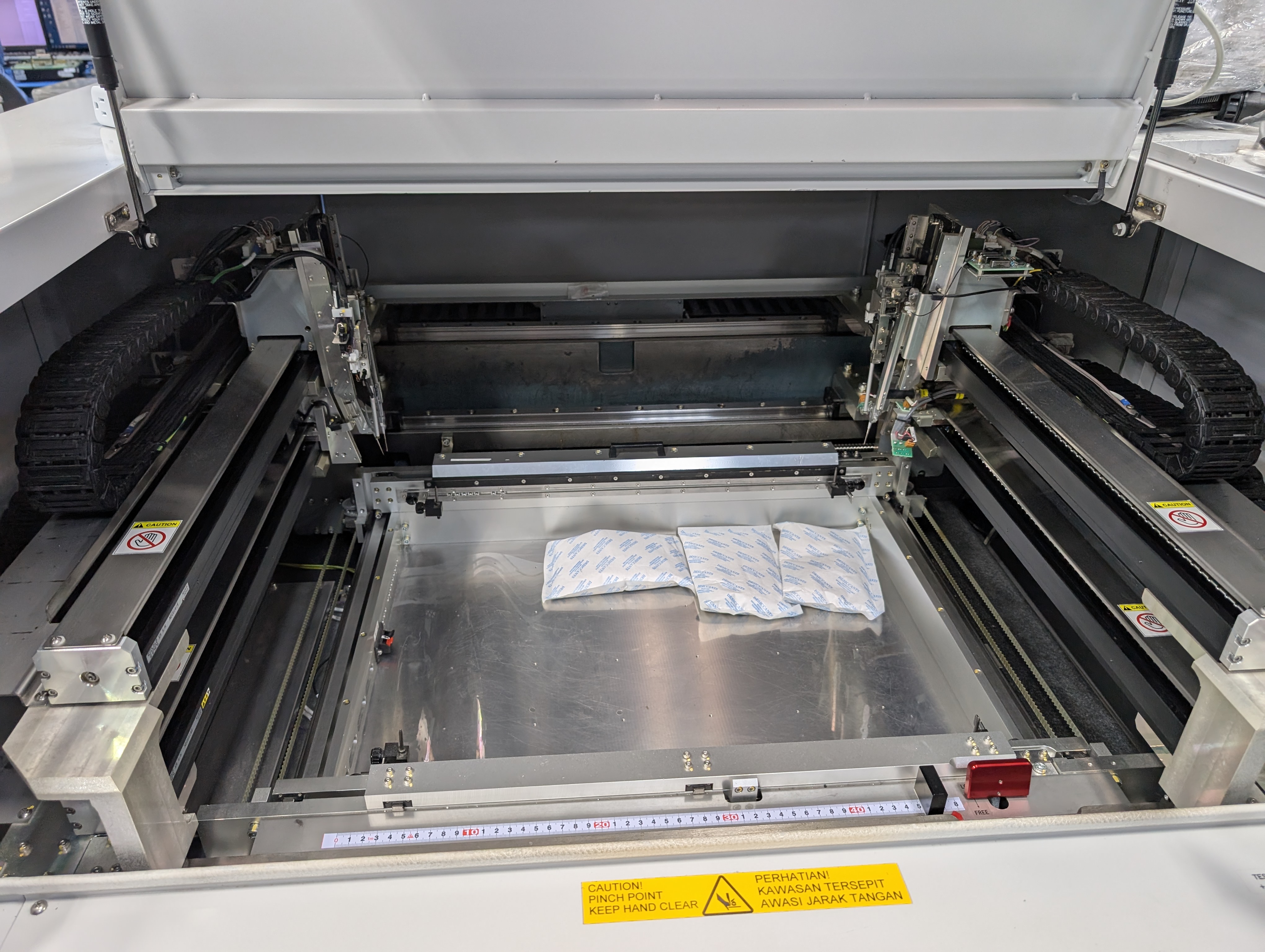 Used Takaya APT 9411 CE