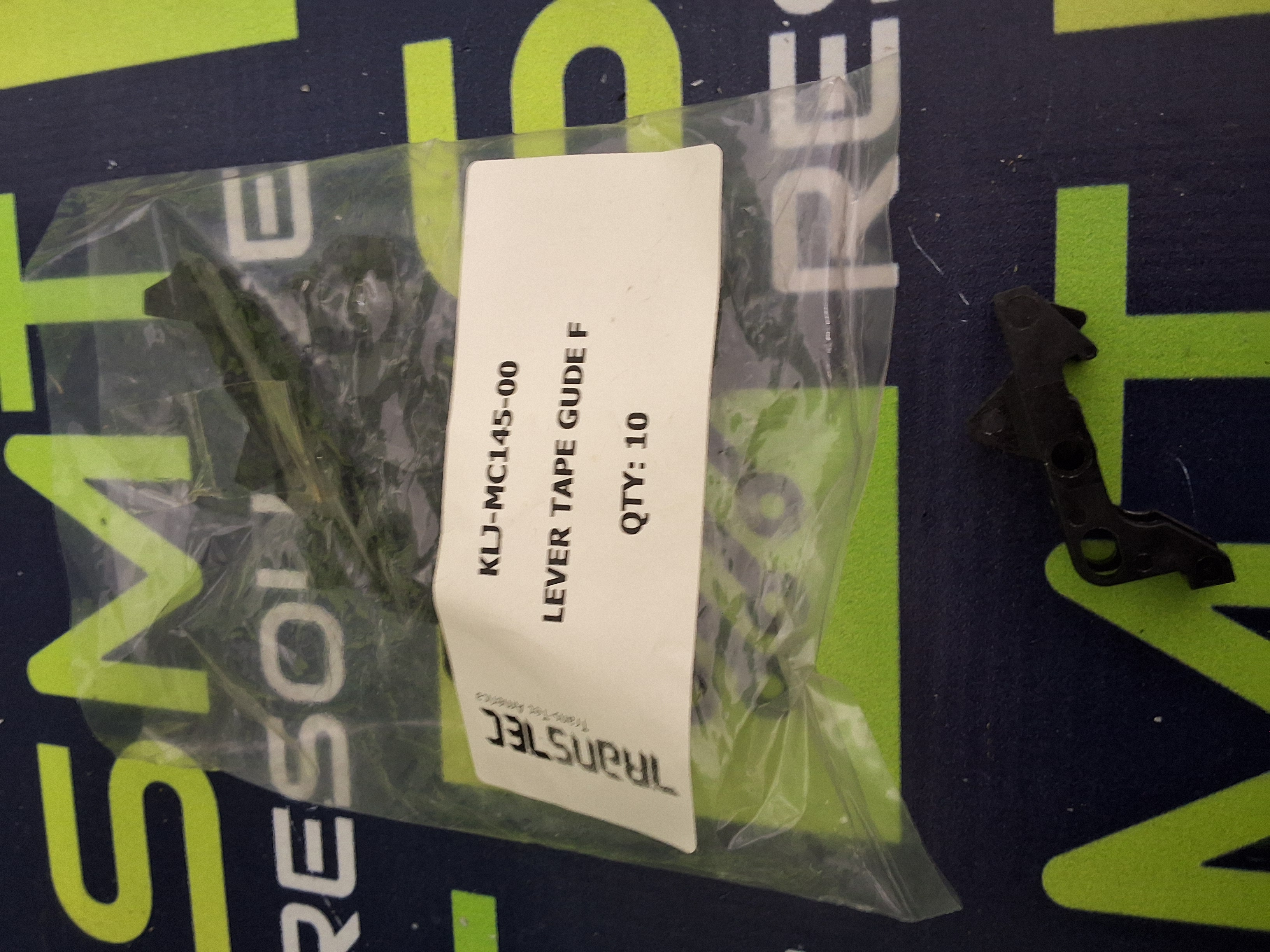 KLJ-MC145-00 Yamaha SMT Lever, Tape Guide F - LOT OF 8 - BRAND NEW