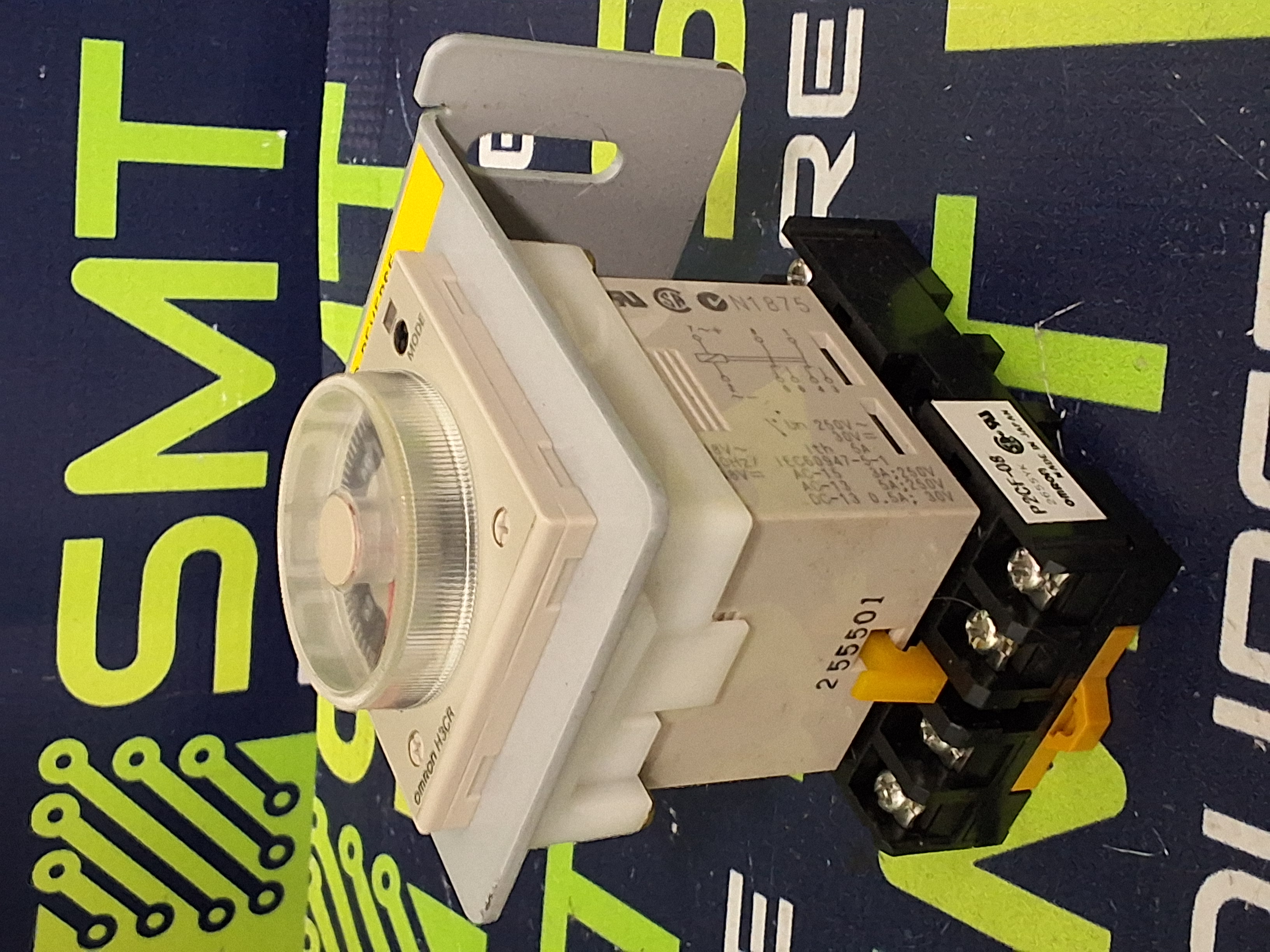 Used OMRON H3CR-A8 TIMER 5A 250VAC 30VDC