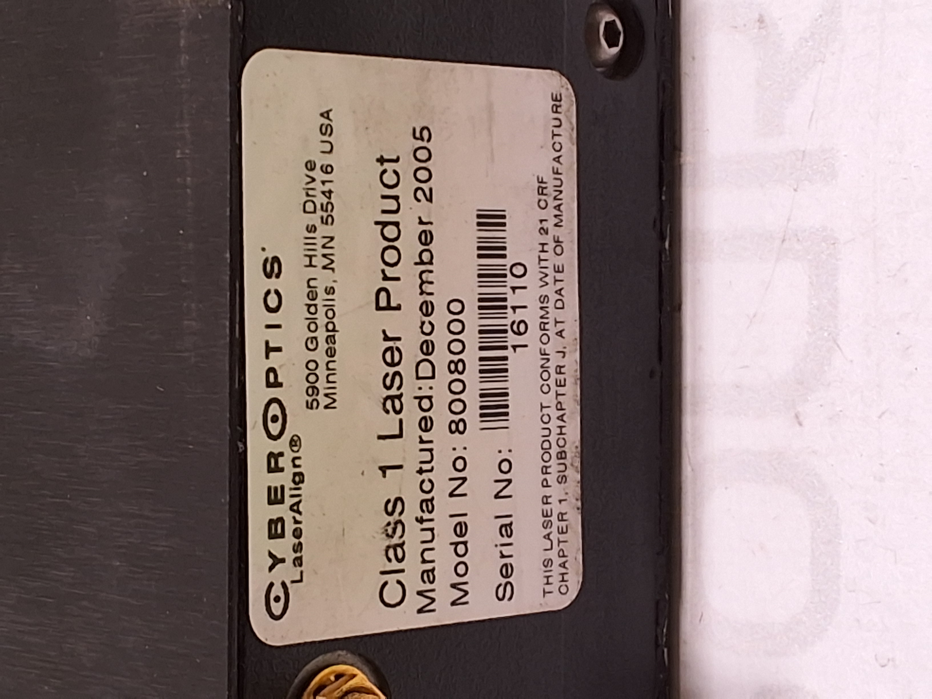 Used CYBEROPTICS LASERALIGN 8008000 CLASS 1 LASER SENSOR