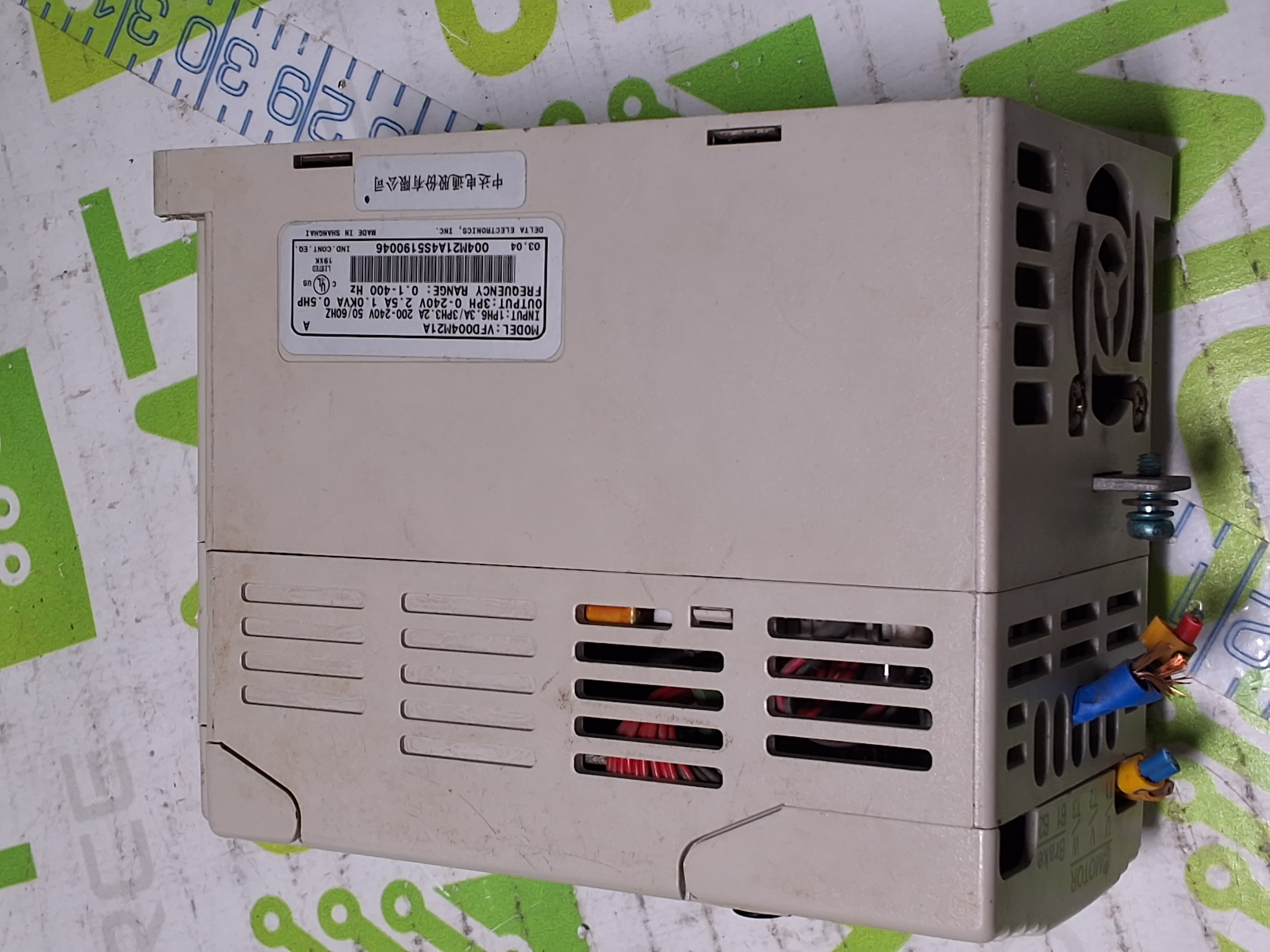 Used DELTA VFD-M VFD004M21A VARIABLE FREQUENCY DRIVE 3 PHASE MOTOR CONTROL