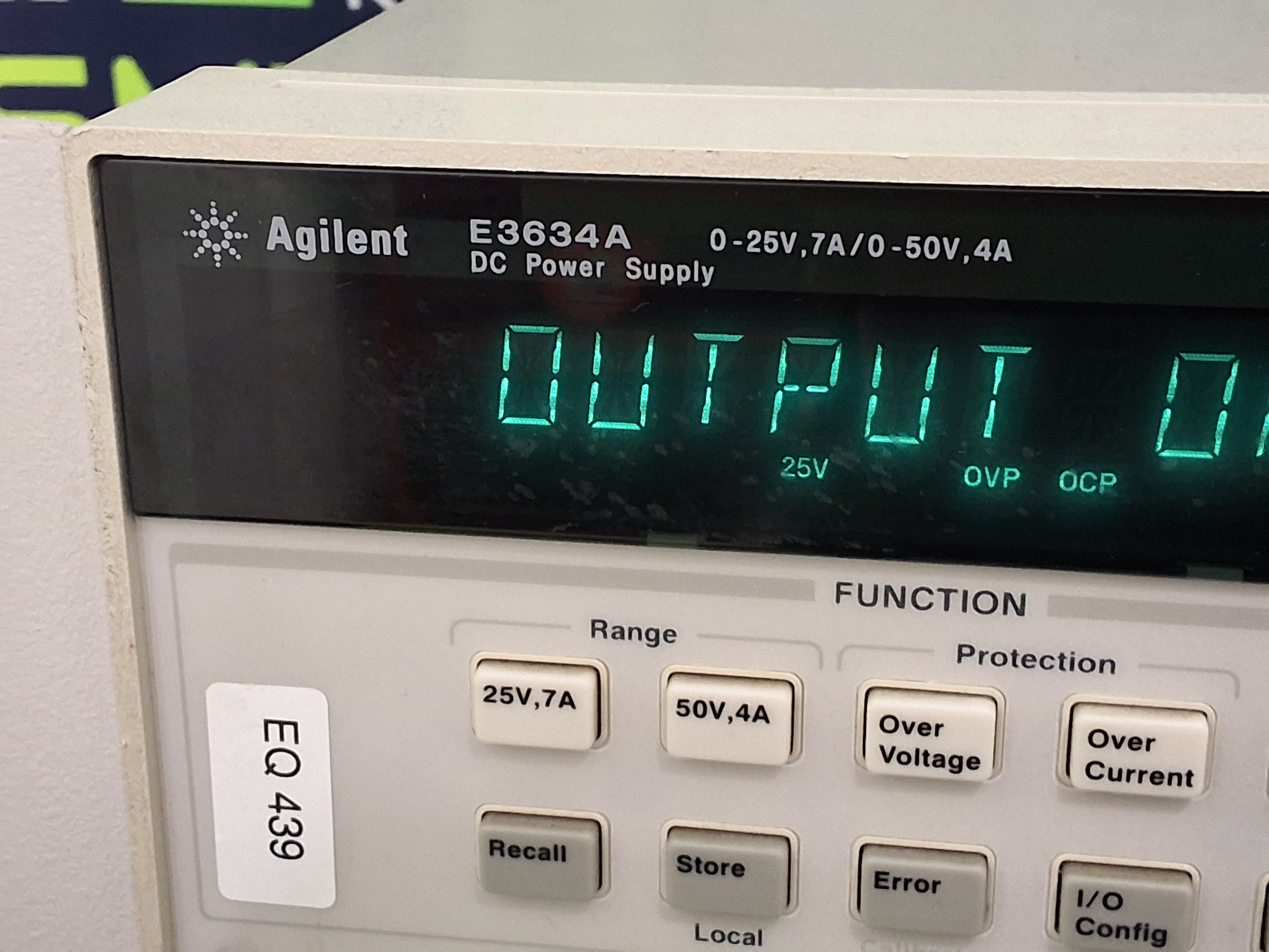 Used AGILENT E3634A DC POWER SUPPLY 0-25V 7A/0-50V 4A - PARTS ONLY