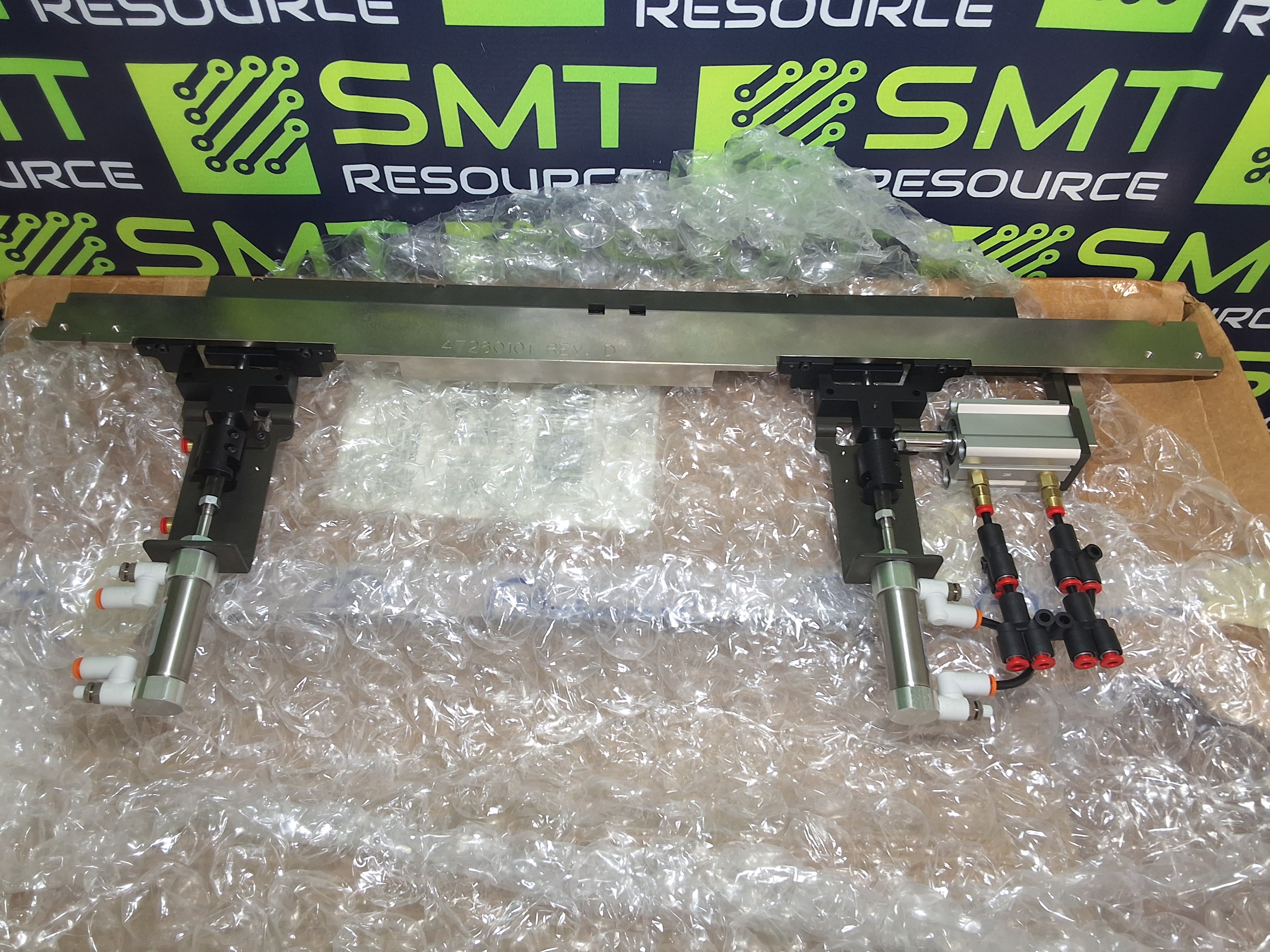 Used UNIVERSAL INSTRUMENTS 47259202 FIX LIFT ASSEMBLY 47260101 REV. D