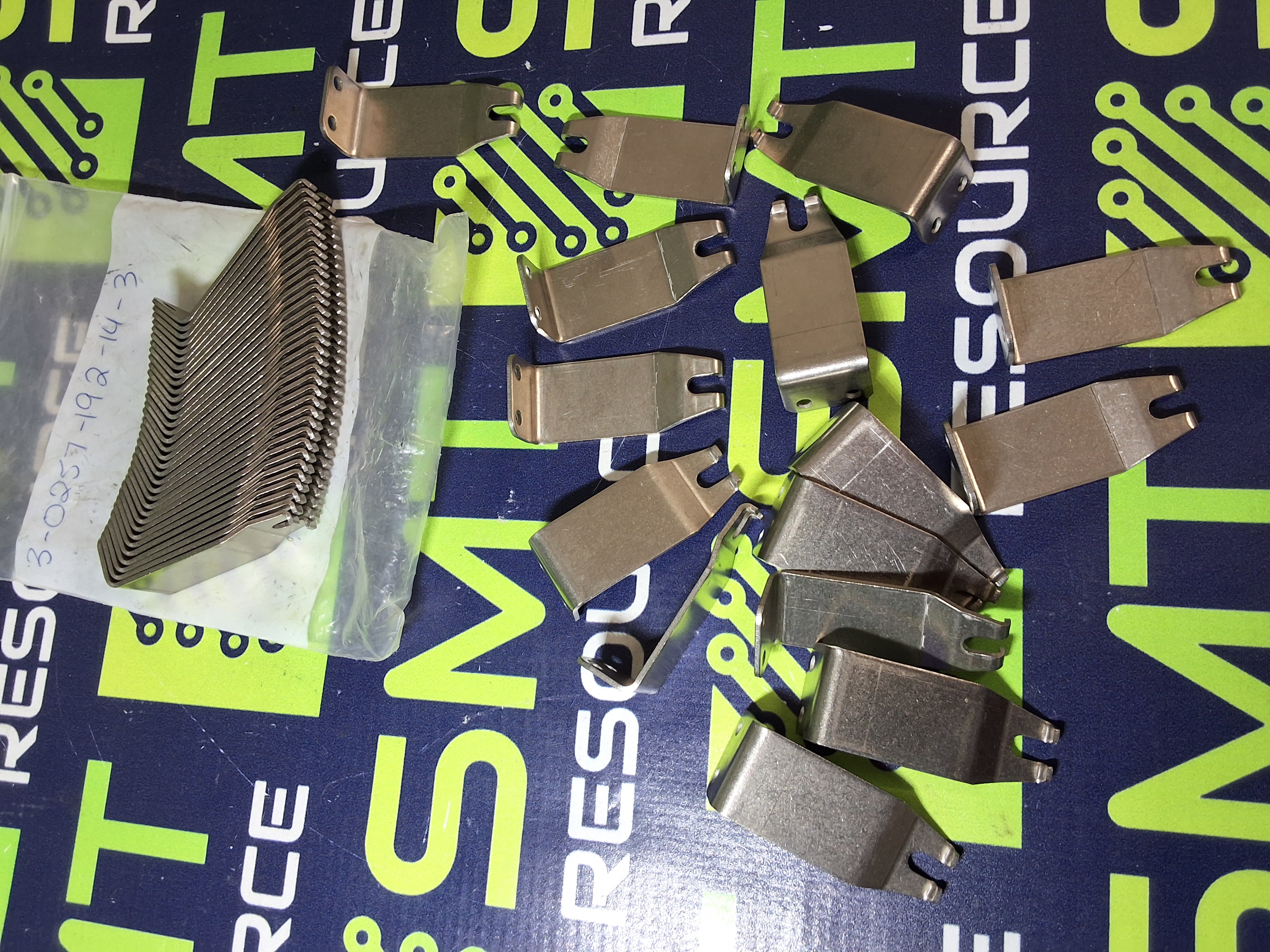 Used Electrovert Wave Solder Machine 3-0257-192-14-3 Titanium Rail Fingers