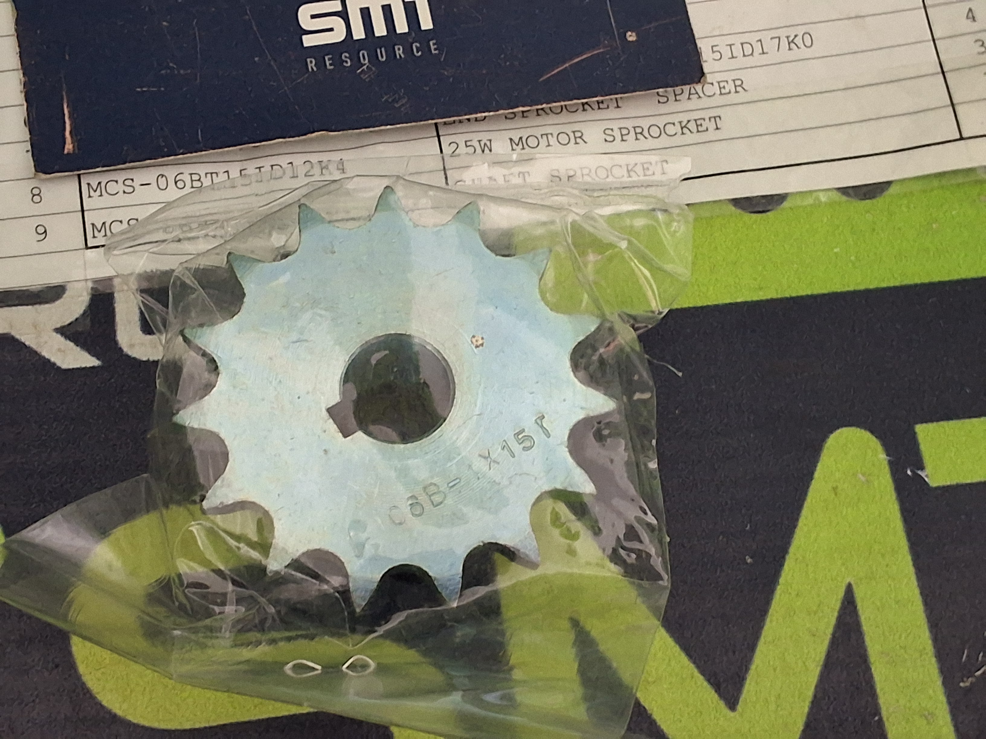 MCS-06BT15ID12K4 25W MOTOR SPROCKET - BRAND NEW