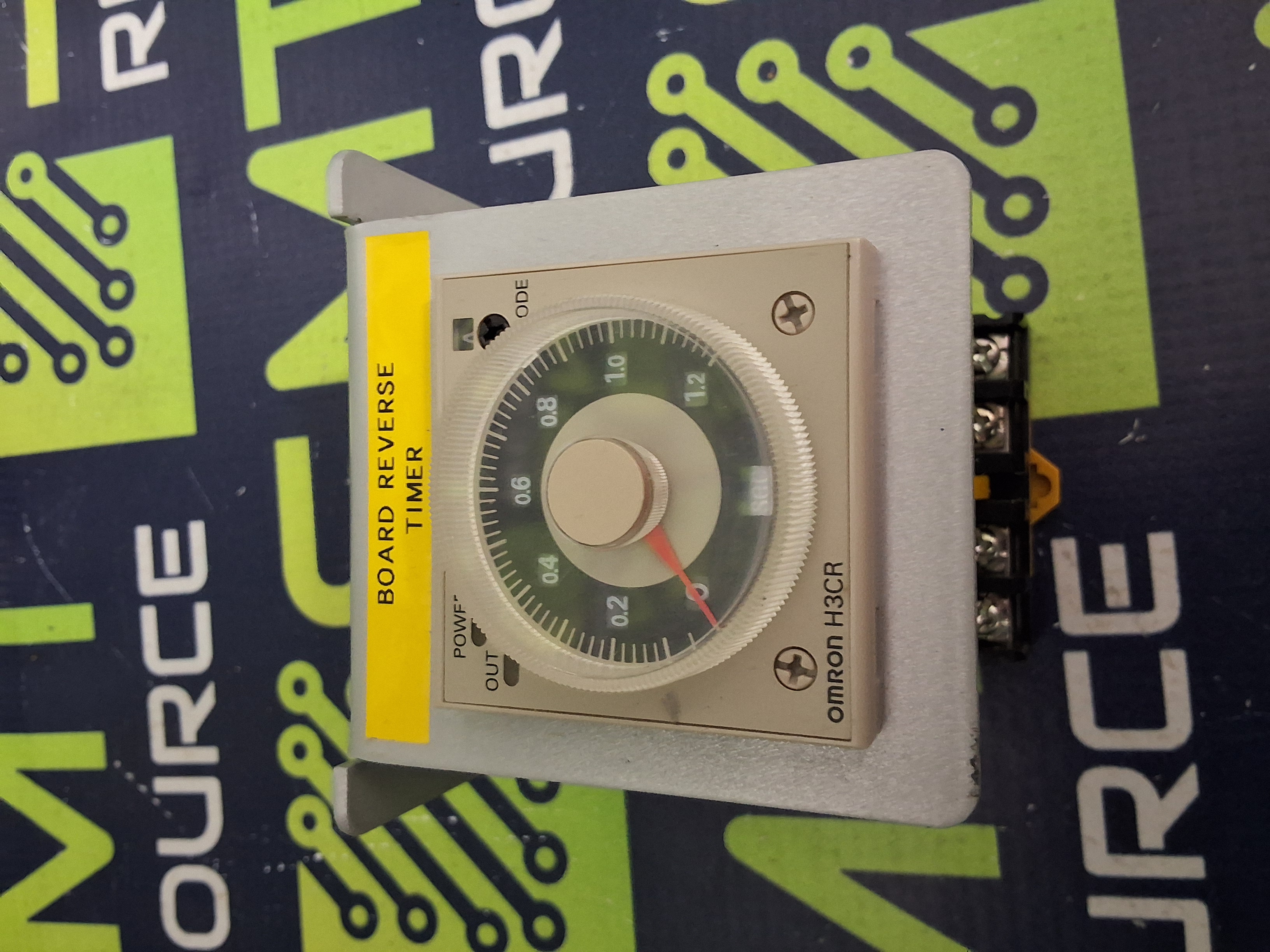 Used OMRON H3CR-A8 TIMER 5A 250VAC 30VDC