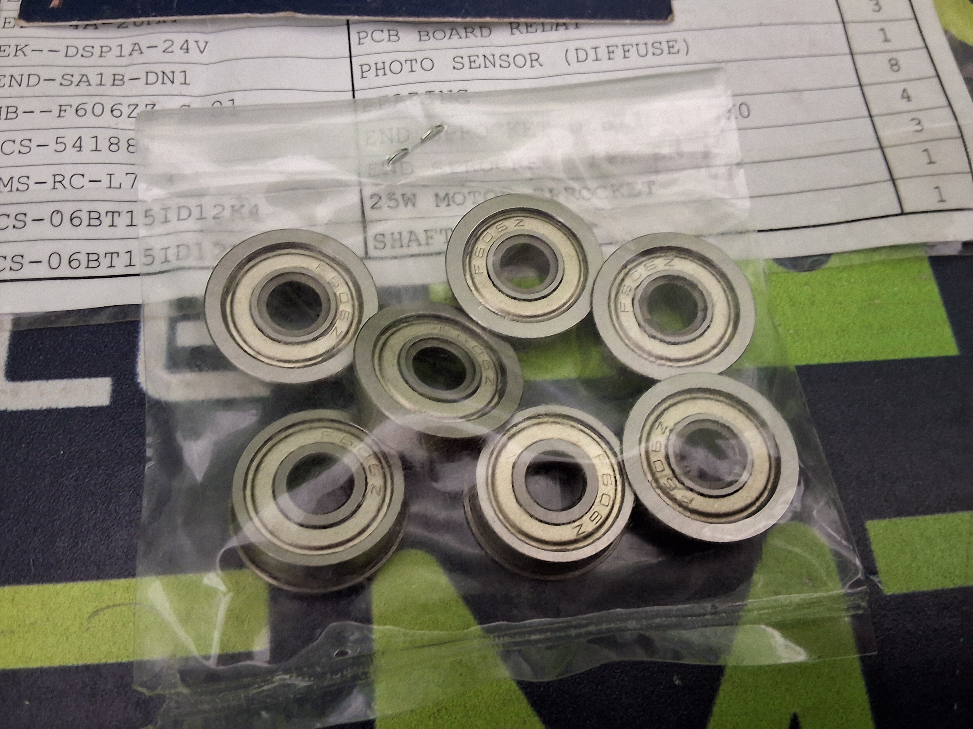 MB-F606ZZ-S-01 MINIATURE FLANGED BALL BEARING - LOT OF 7 - BRAND NEW