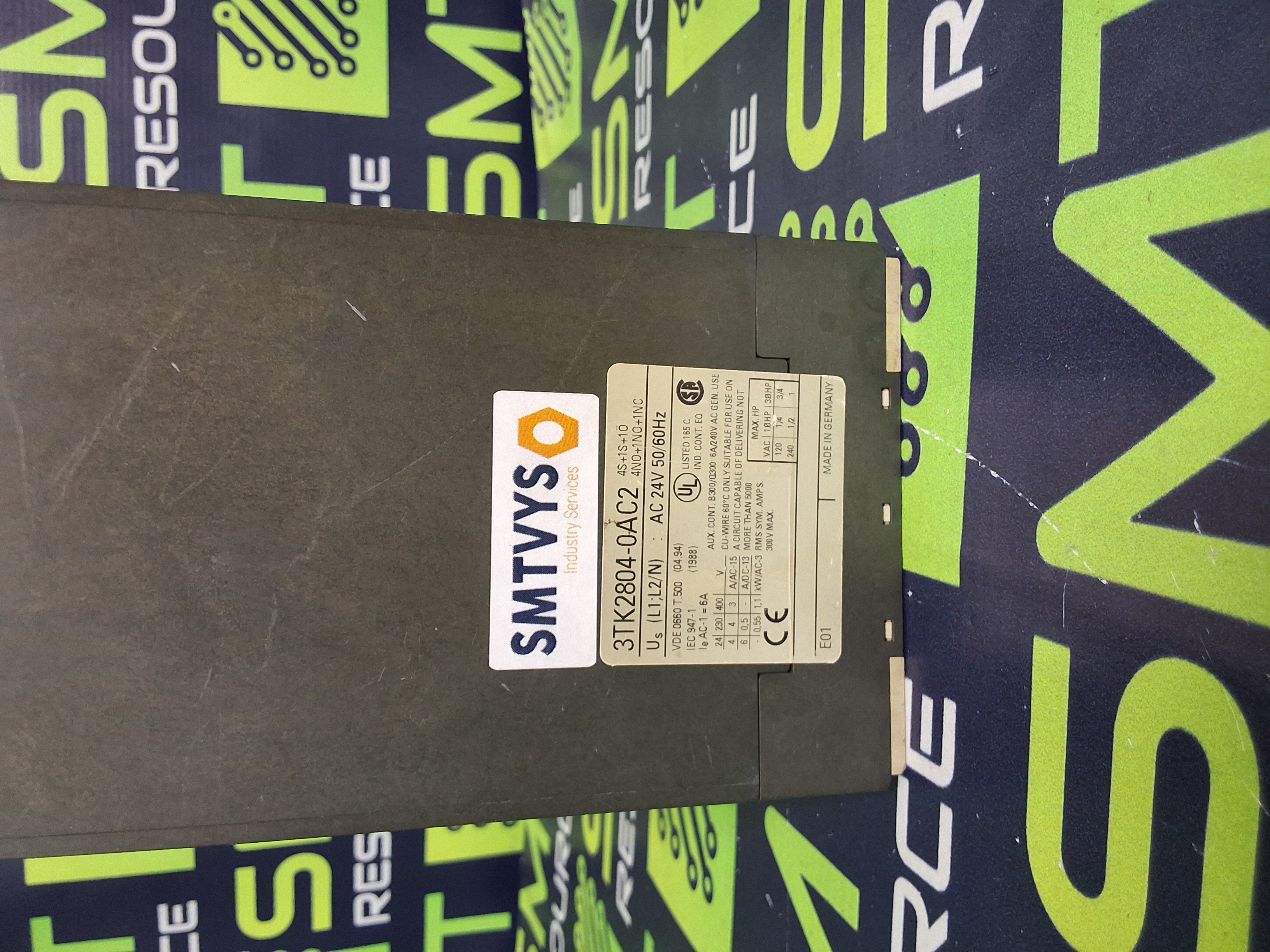 Used SIEMENS 3TK2804-0AC2 SAFETY CONTACTOR