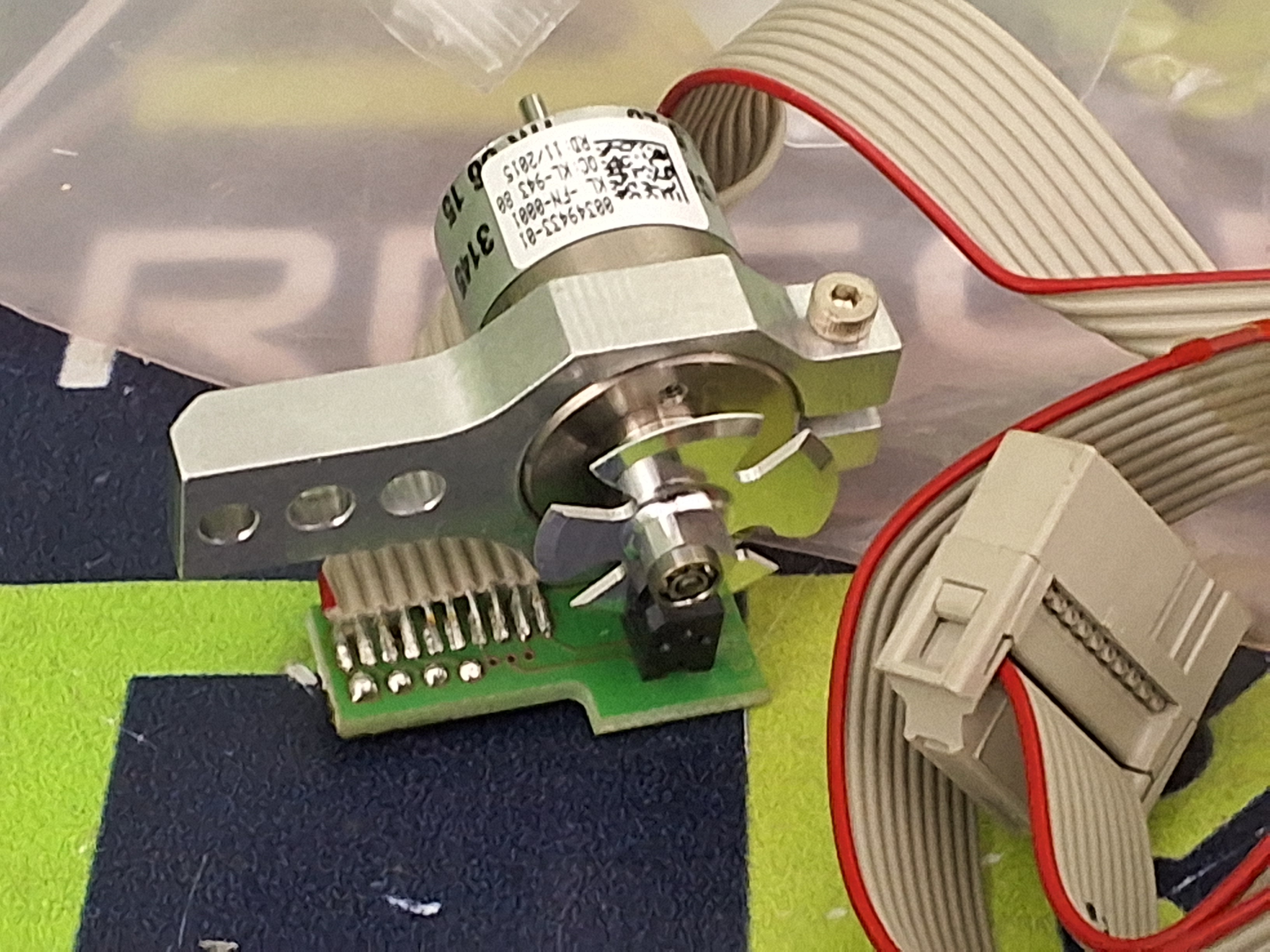 Used SIEMENS 00349433-01 PLACEMENT SECTION VALVE DRIVE 00349433S01