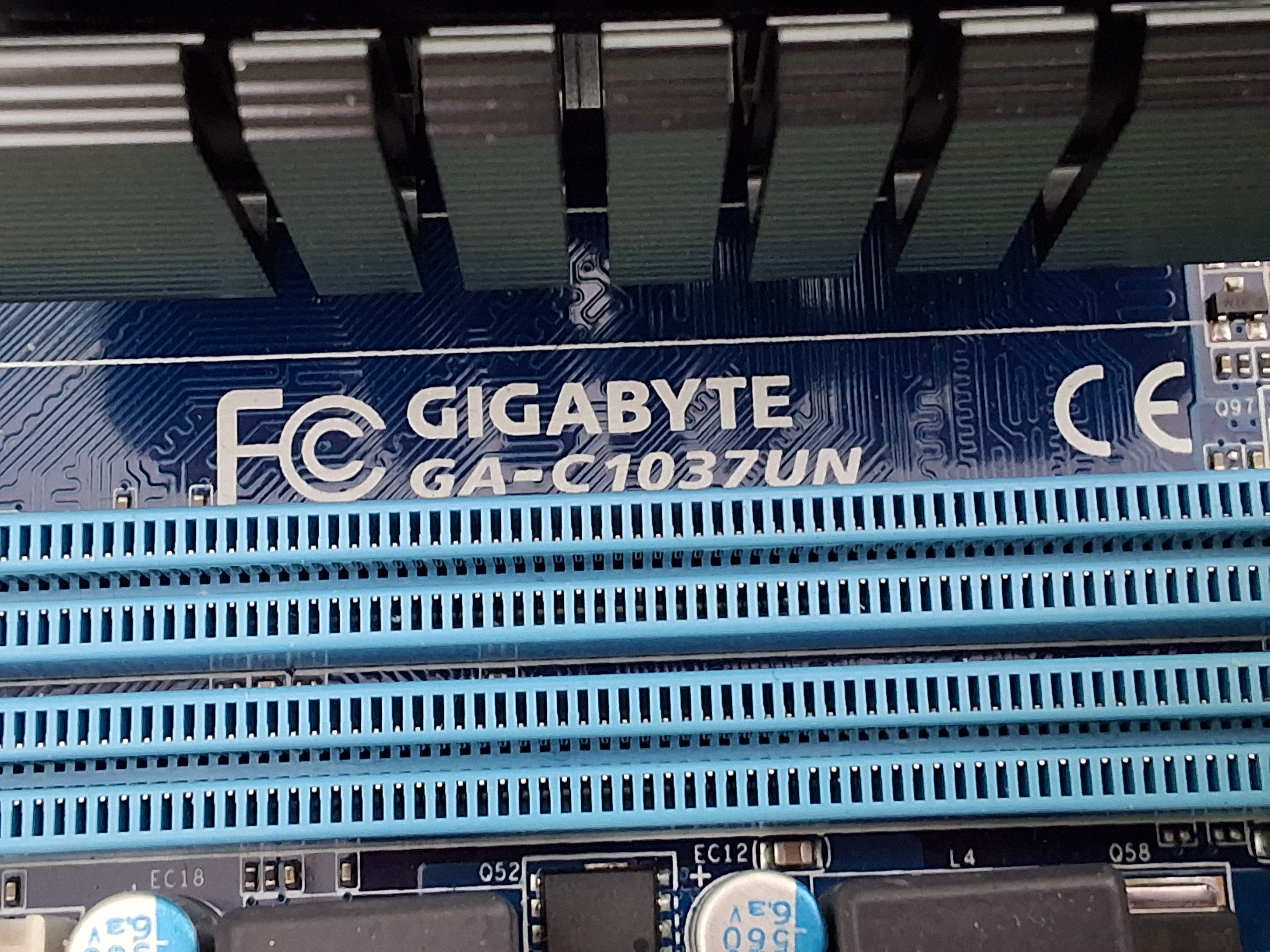 GIGABYTE GA-C1037UN ULTRA DURABLE MOTHERBOARD - BRAND NEW