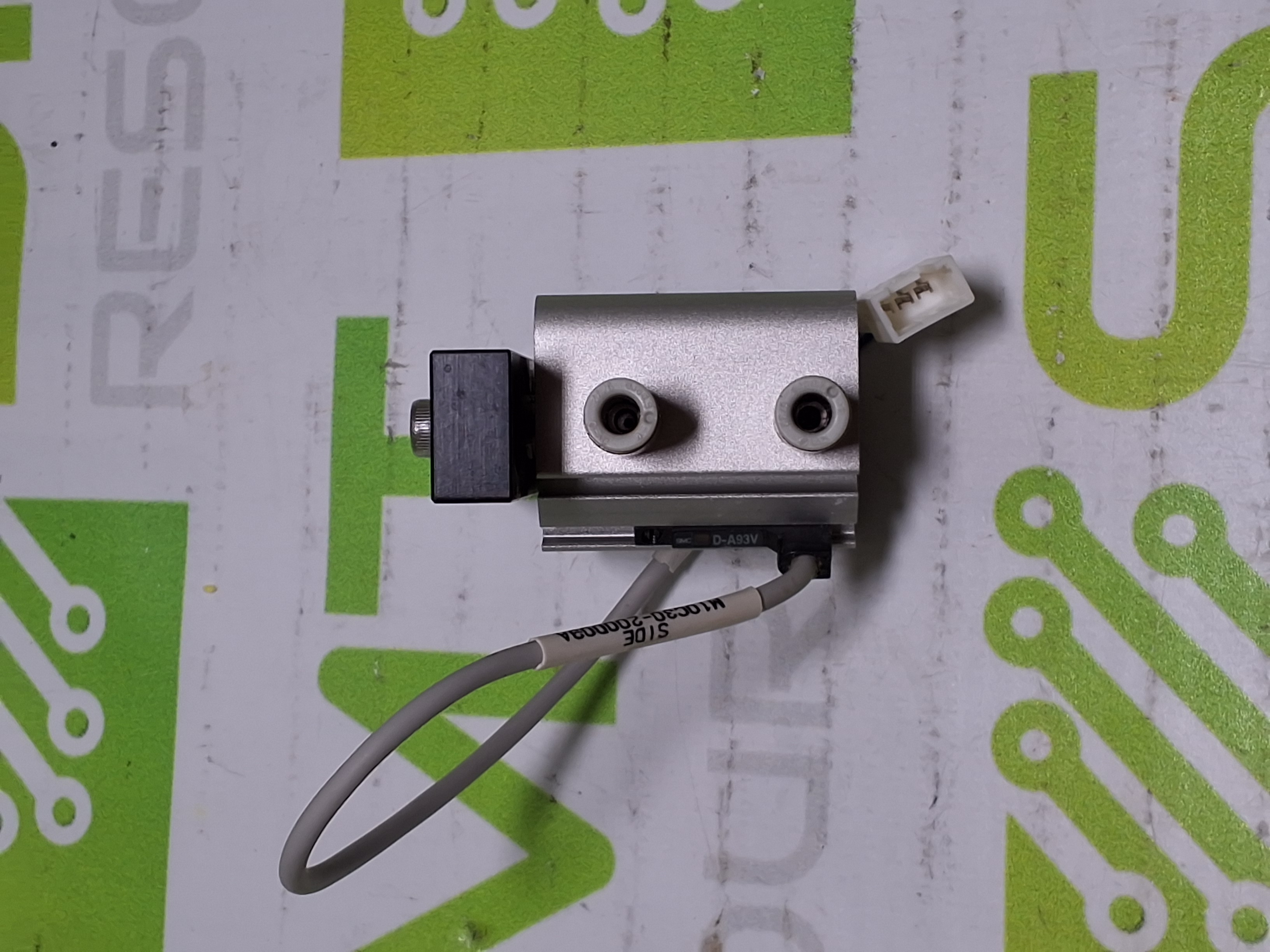 Used SMC CDQ2A16-5DZ COMPACT CYLINDER 