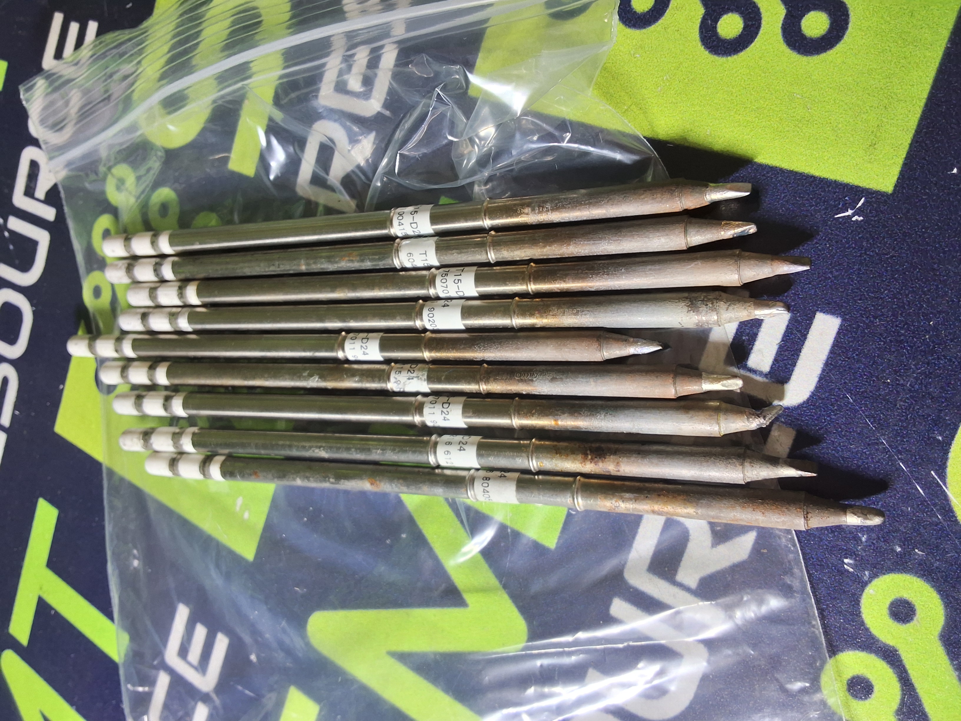 Used HAKKO T15-D24 SOLDERING TIP; CHISEL 2.4 x 10mm 