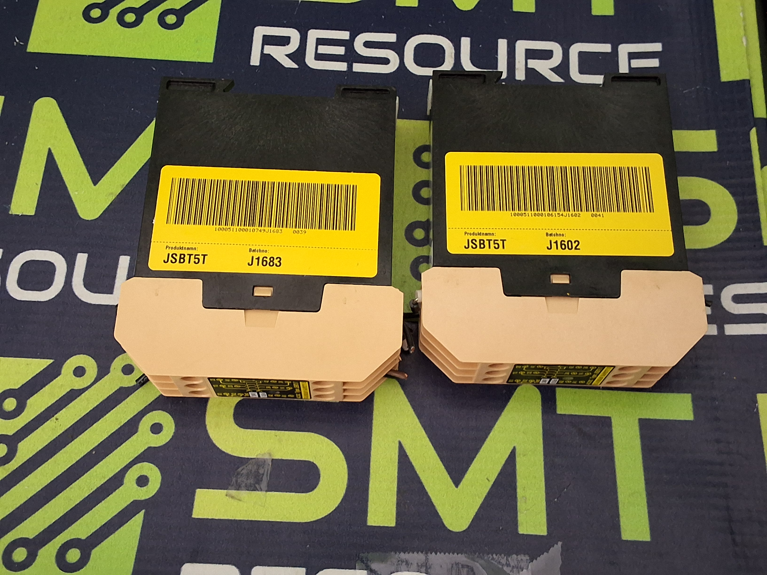 Used JOKAB SAFETY JSBT5T SAFETY RELAY 24V