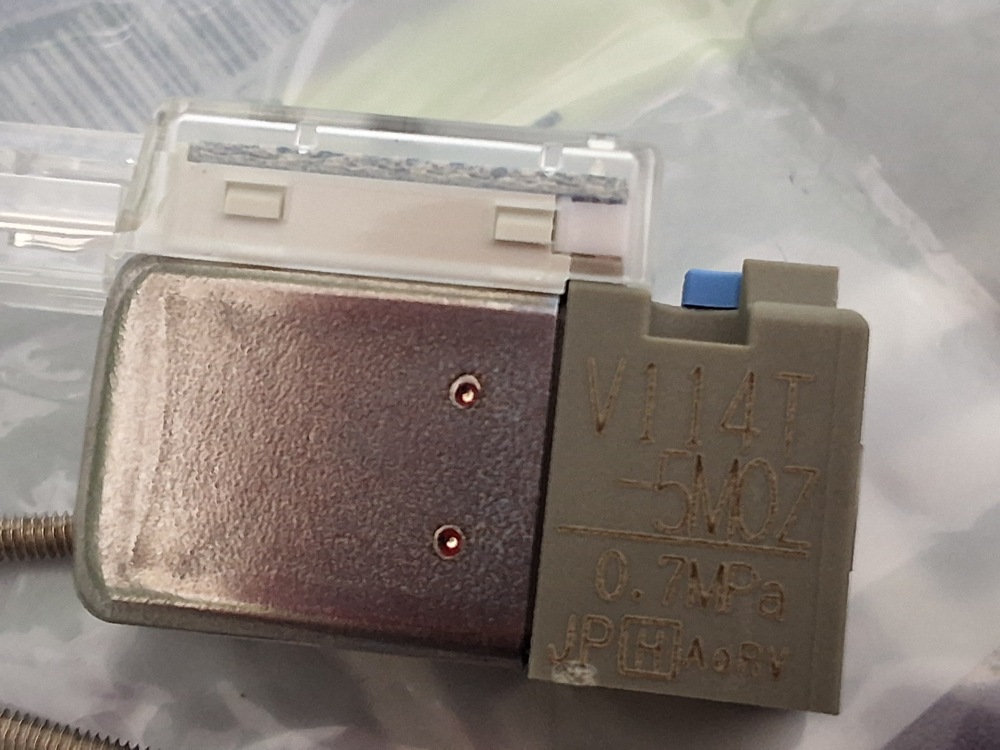 SMC V114T-5MOZ SOLENOID VALVE - BRAND NEW