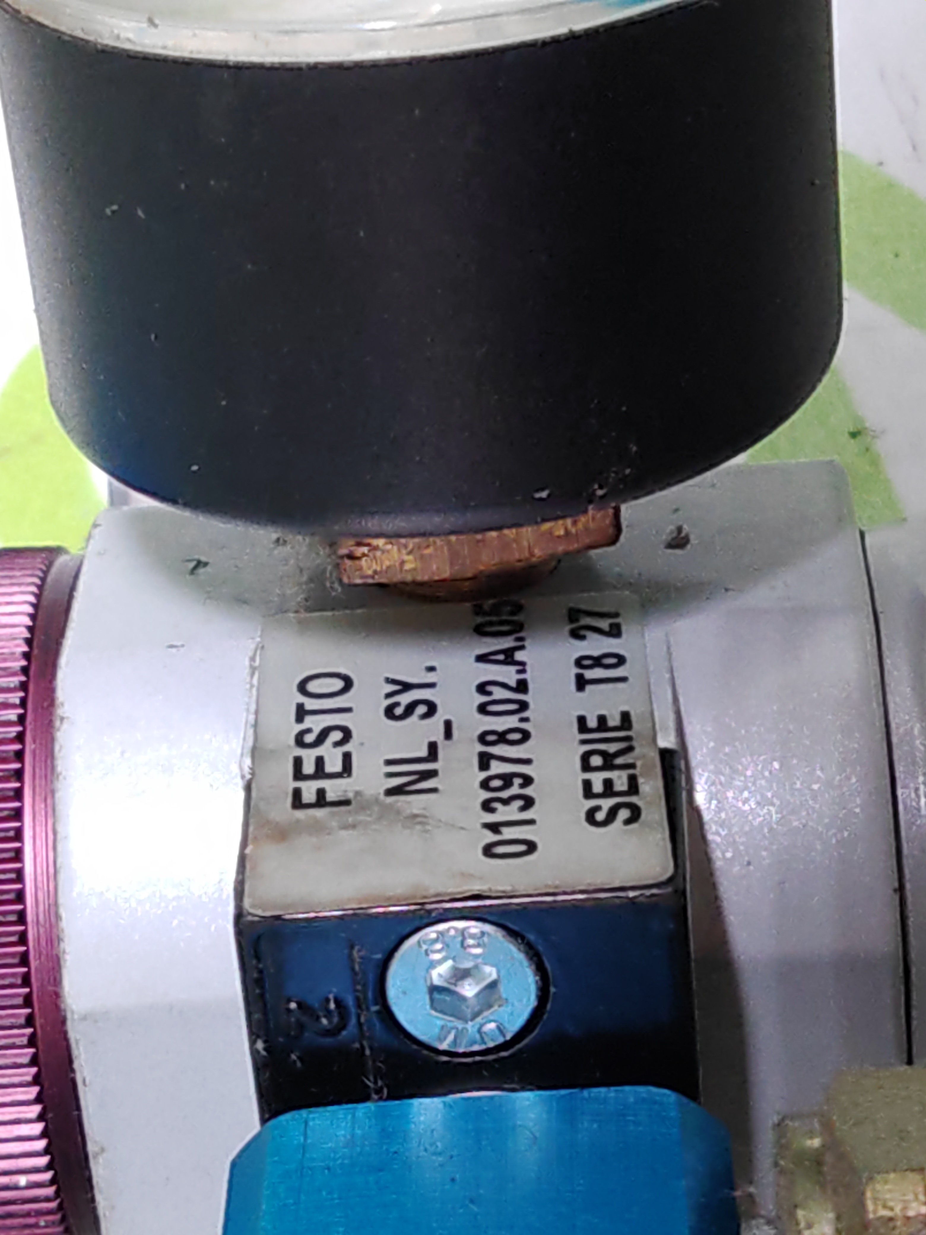 Used FESTO LFR-D-5M-MINI WITH FESTO PEV-1/4-A-SW27-B-OD PRESSURE SWITCH