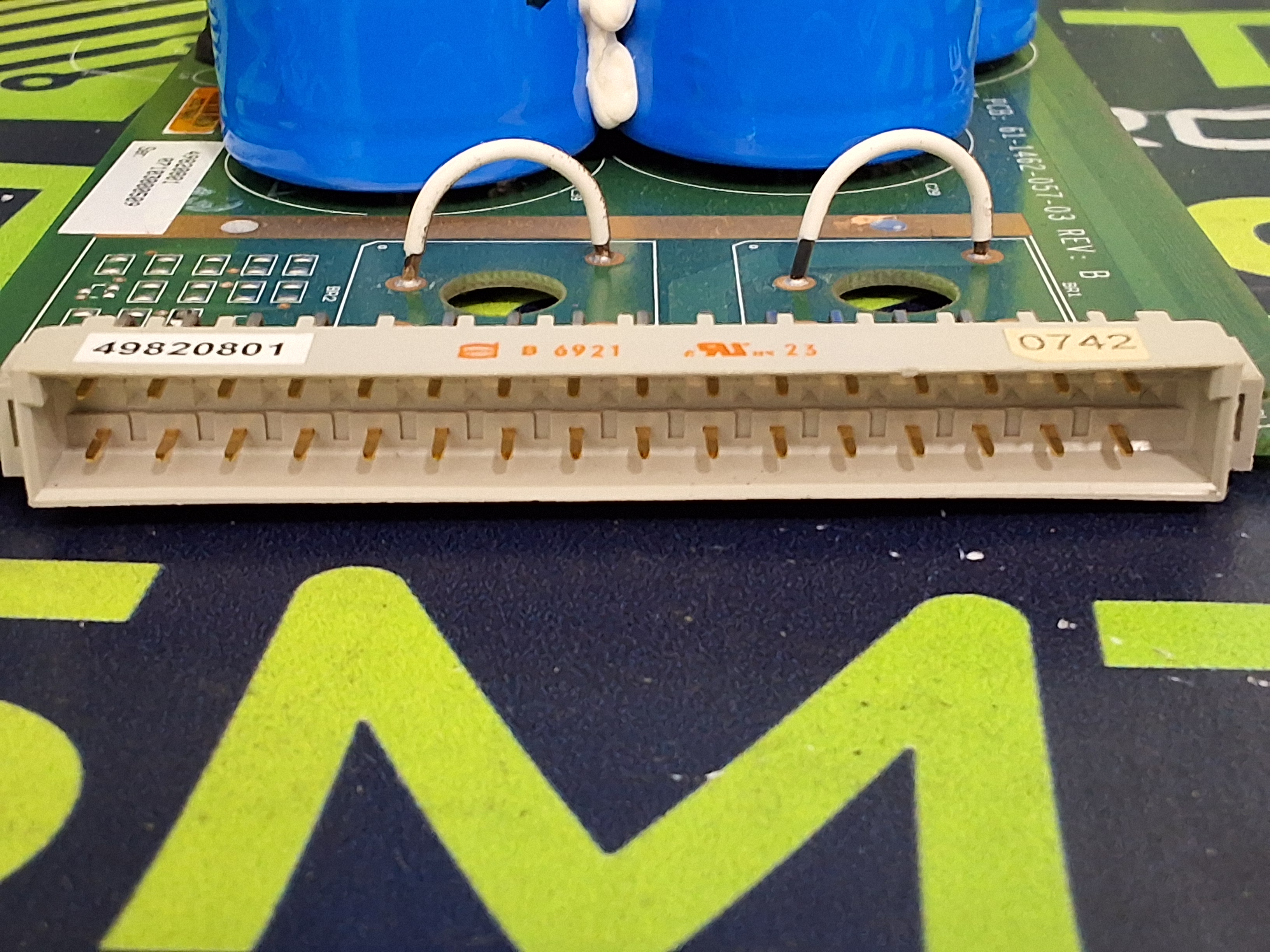 Used UNIVERSAL INSTRUMENTS 61-1462-057-03 / 49820801 CIRCUIT BOARD