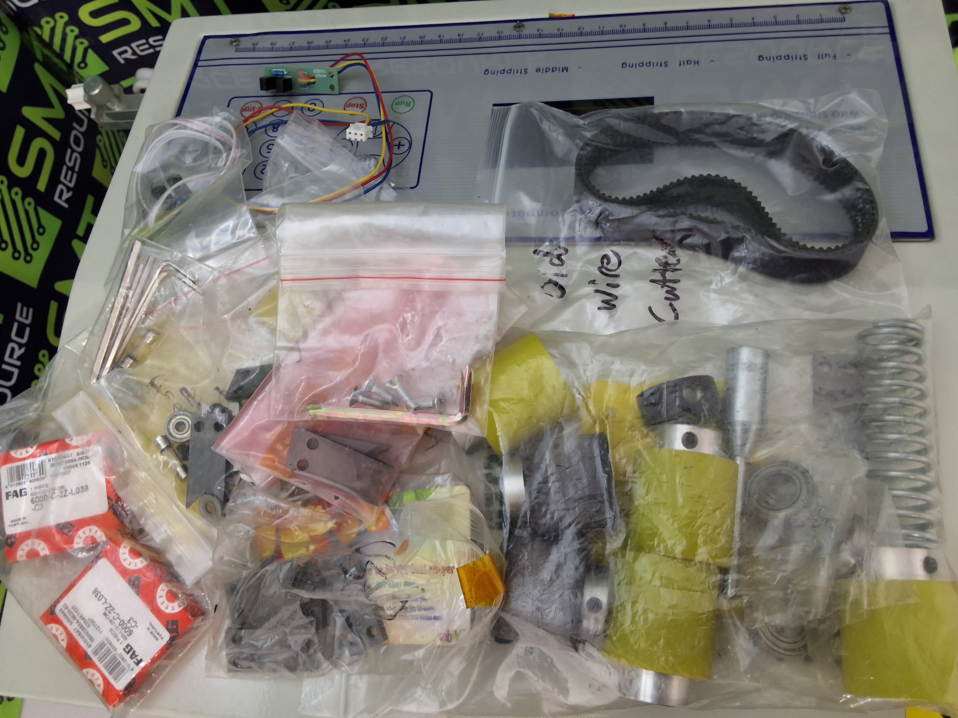 Used MODEL FULL AUTOMATIC COMPUTER WIRE STRIPPER WITH PARTS & ACCESSORIES